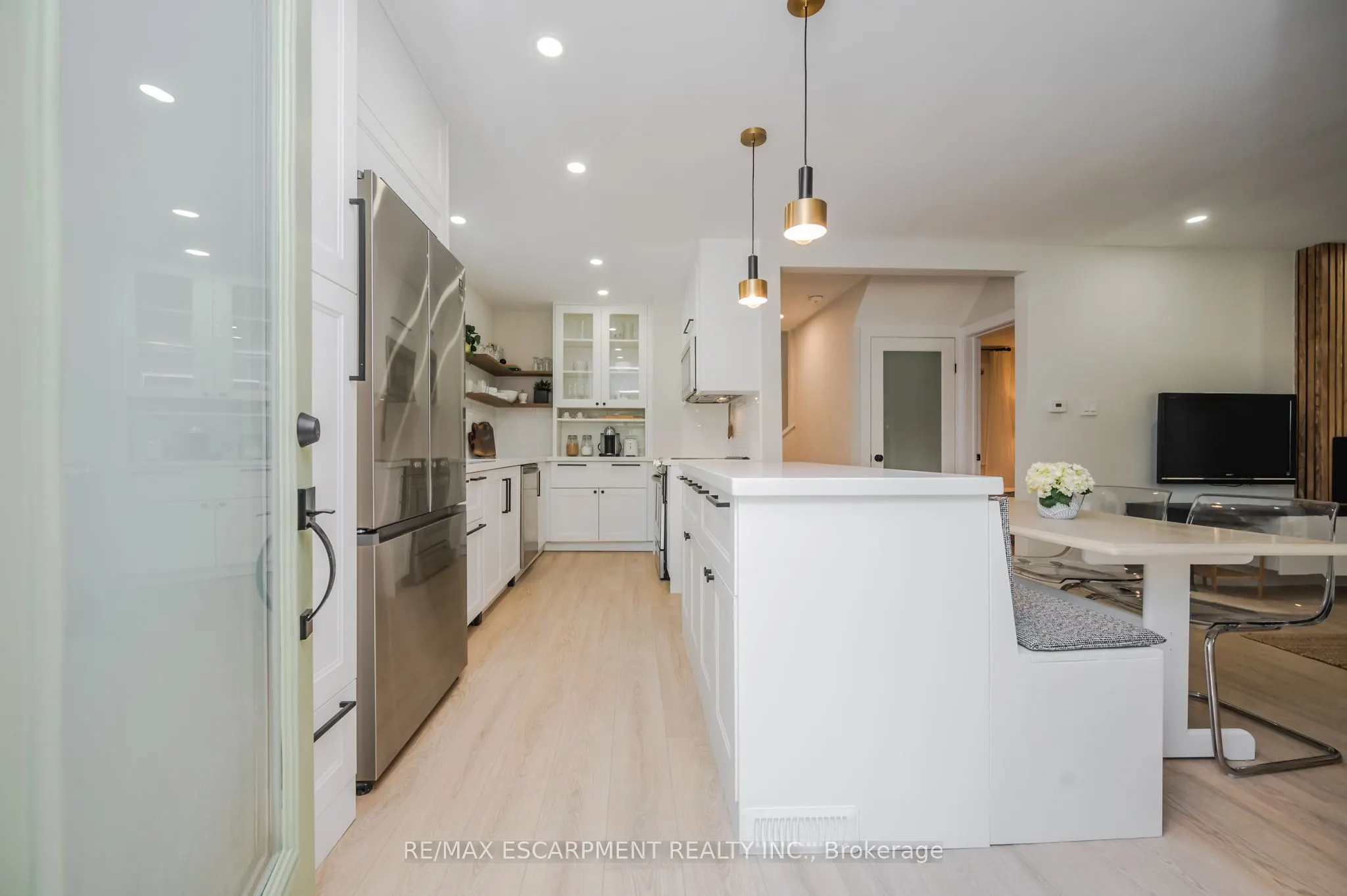 45 Glengrove Avenue