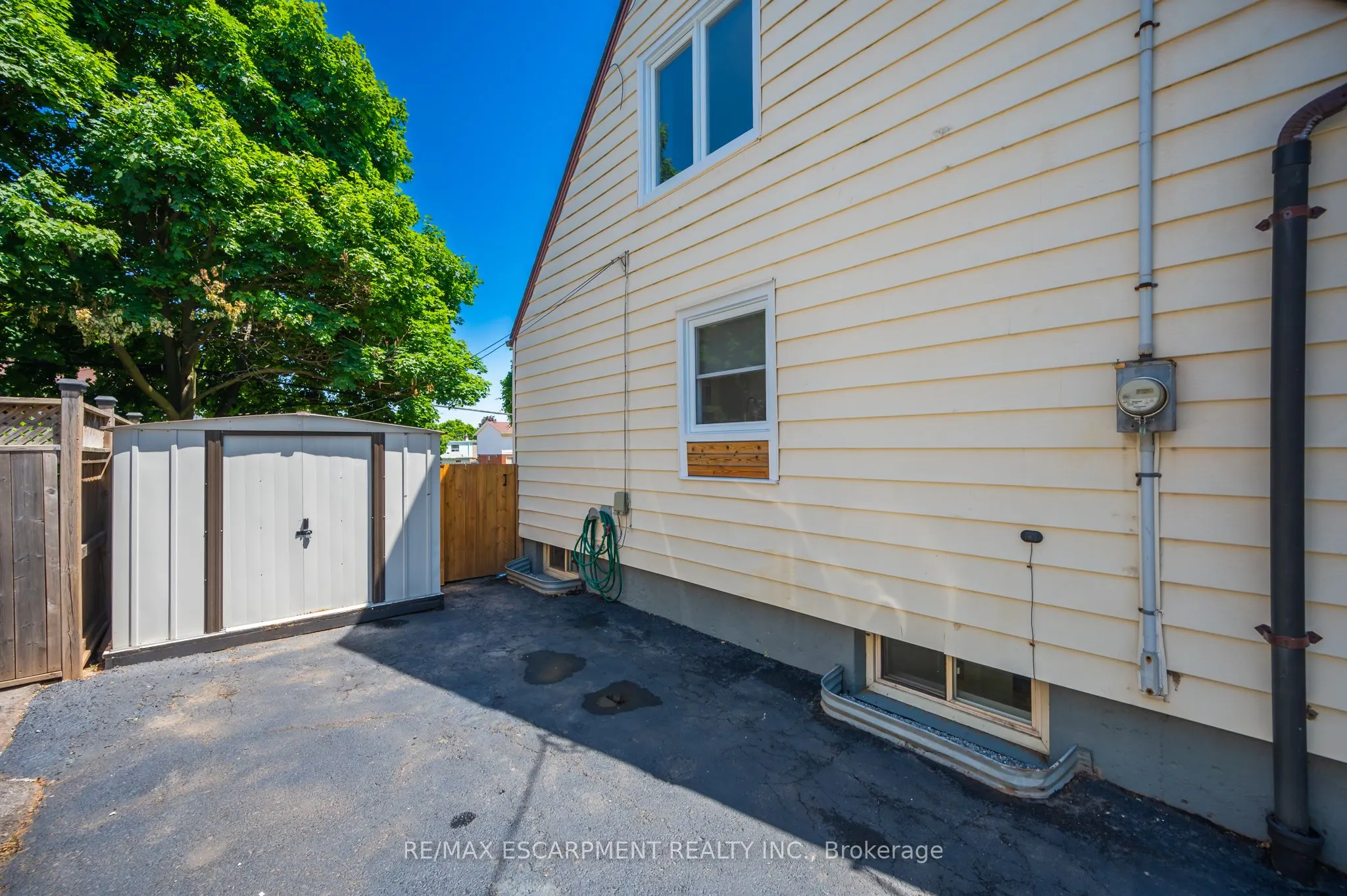 45 Glengrove Avenue