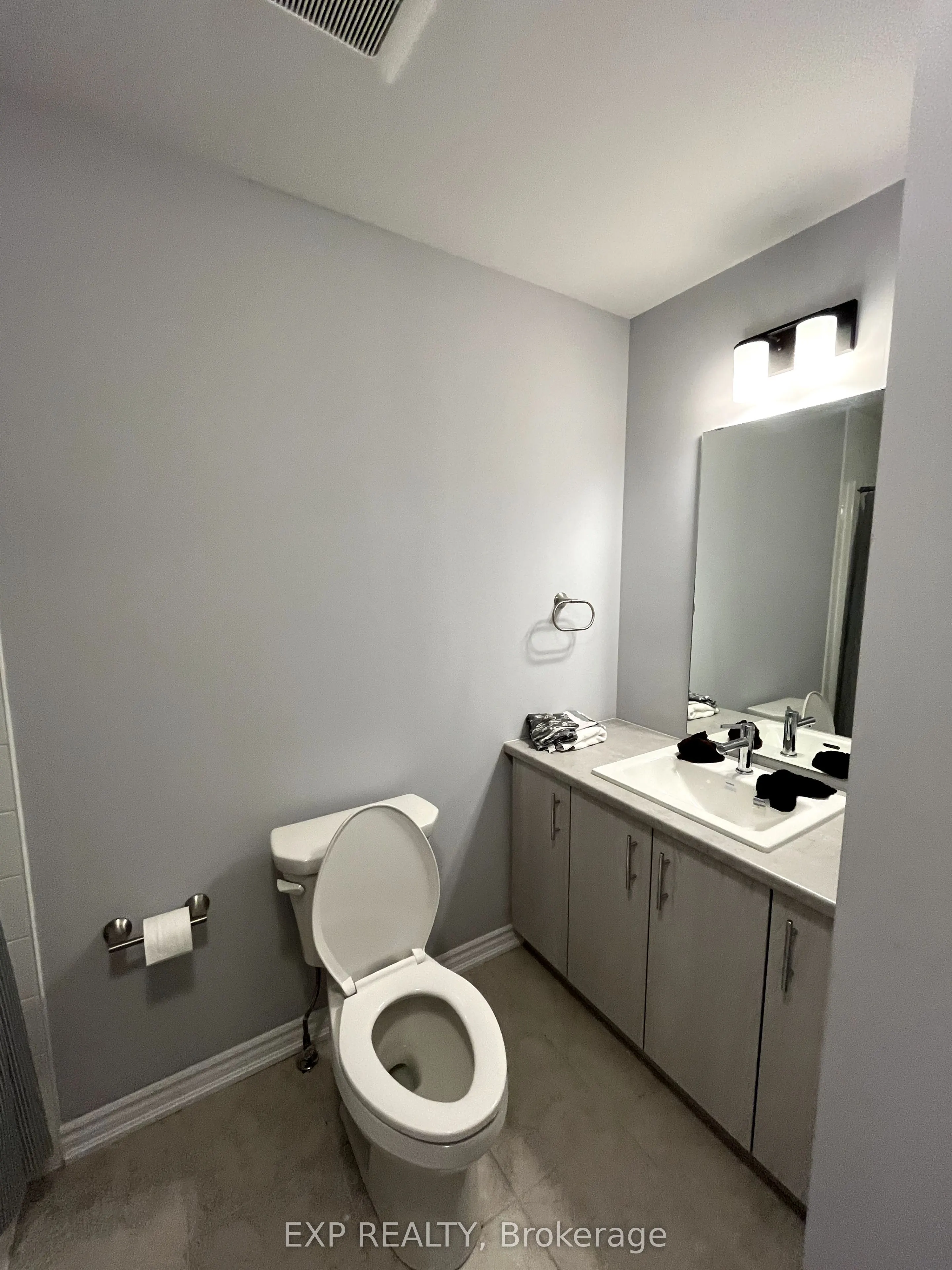 5672 Dorchester Road, #16