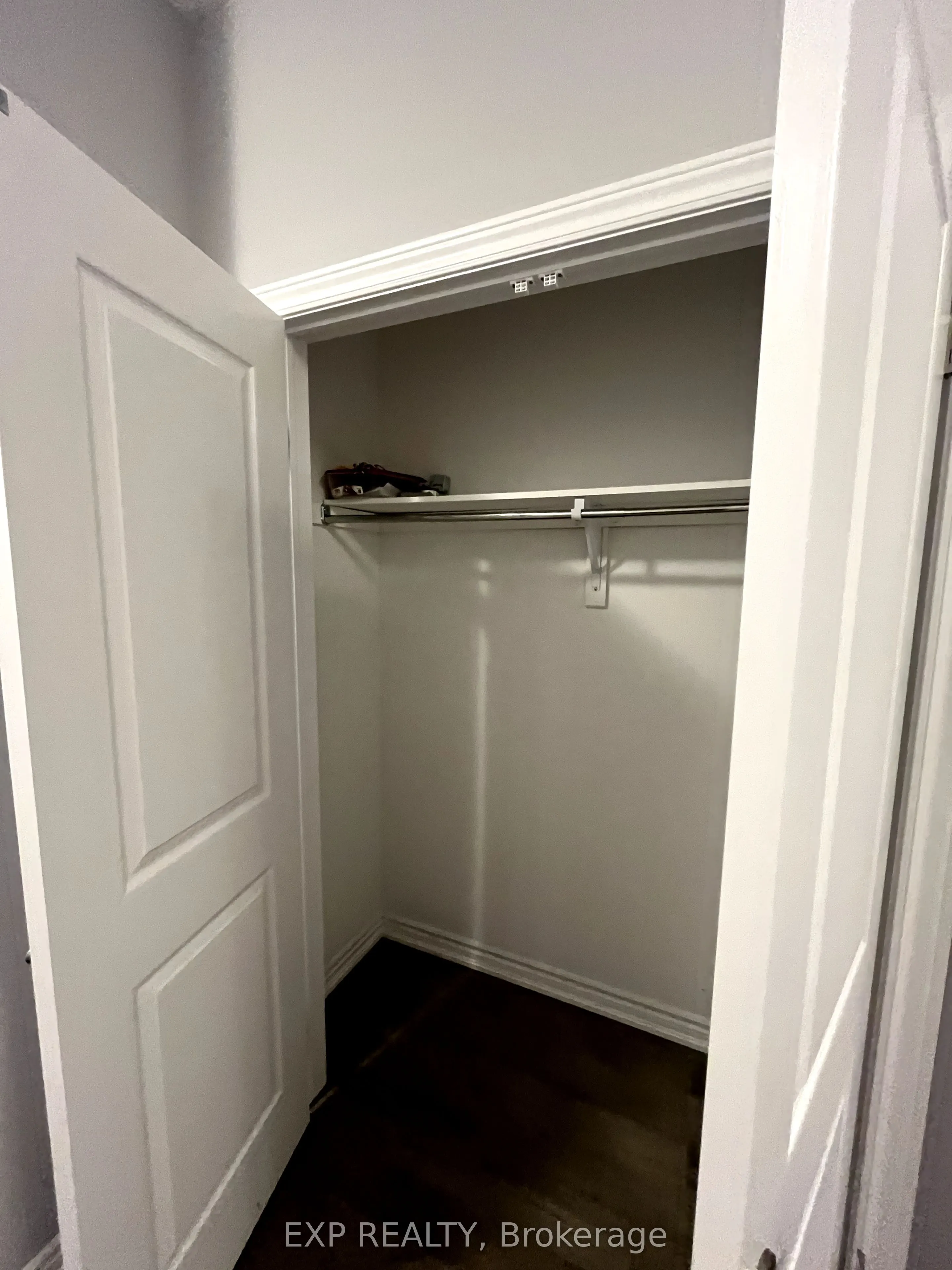 5672 Dorchester Road, #16