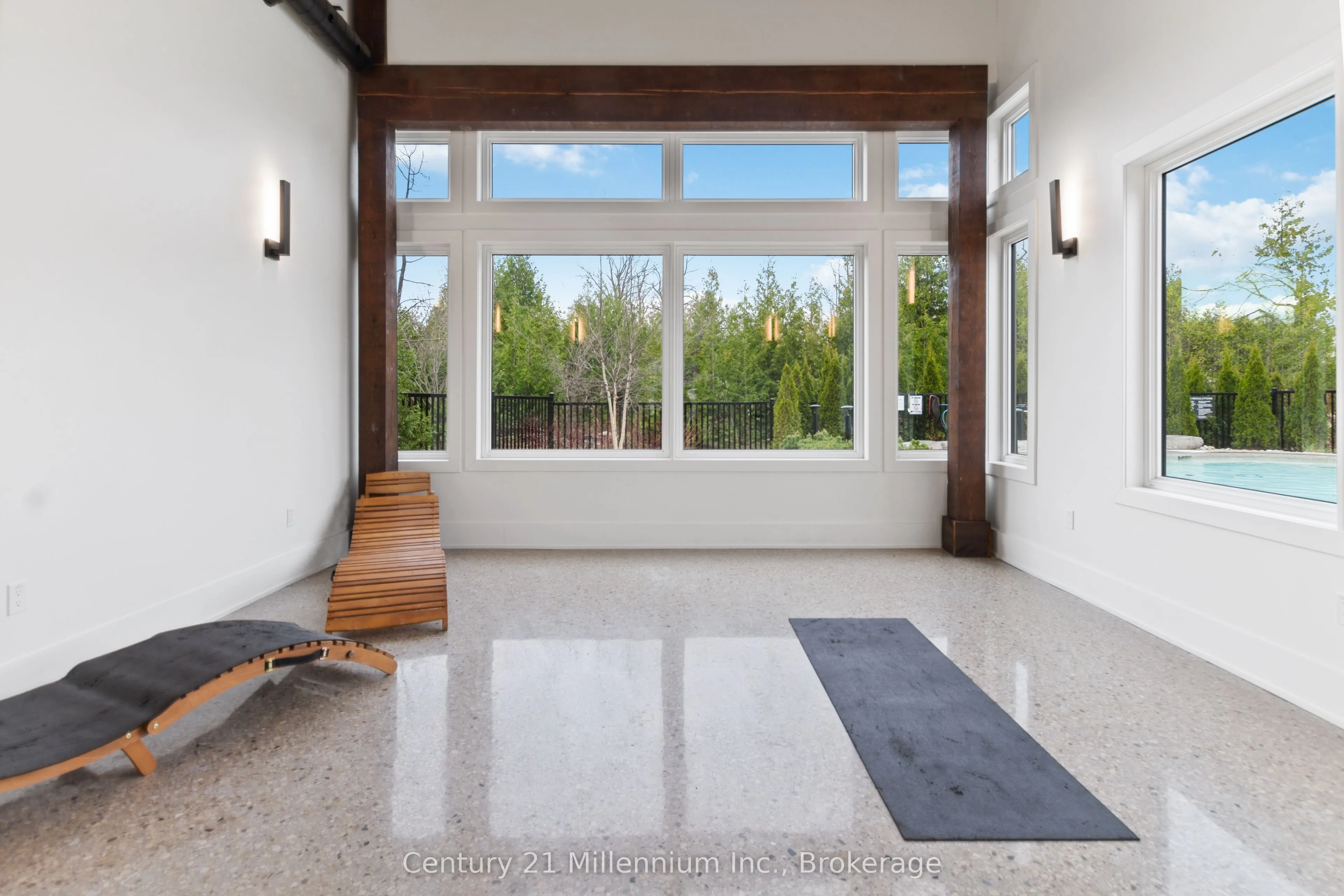 20 BECKWITH Lane, #306