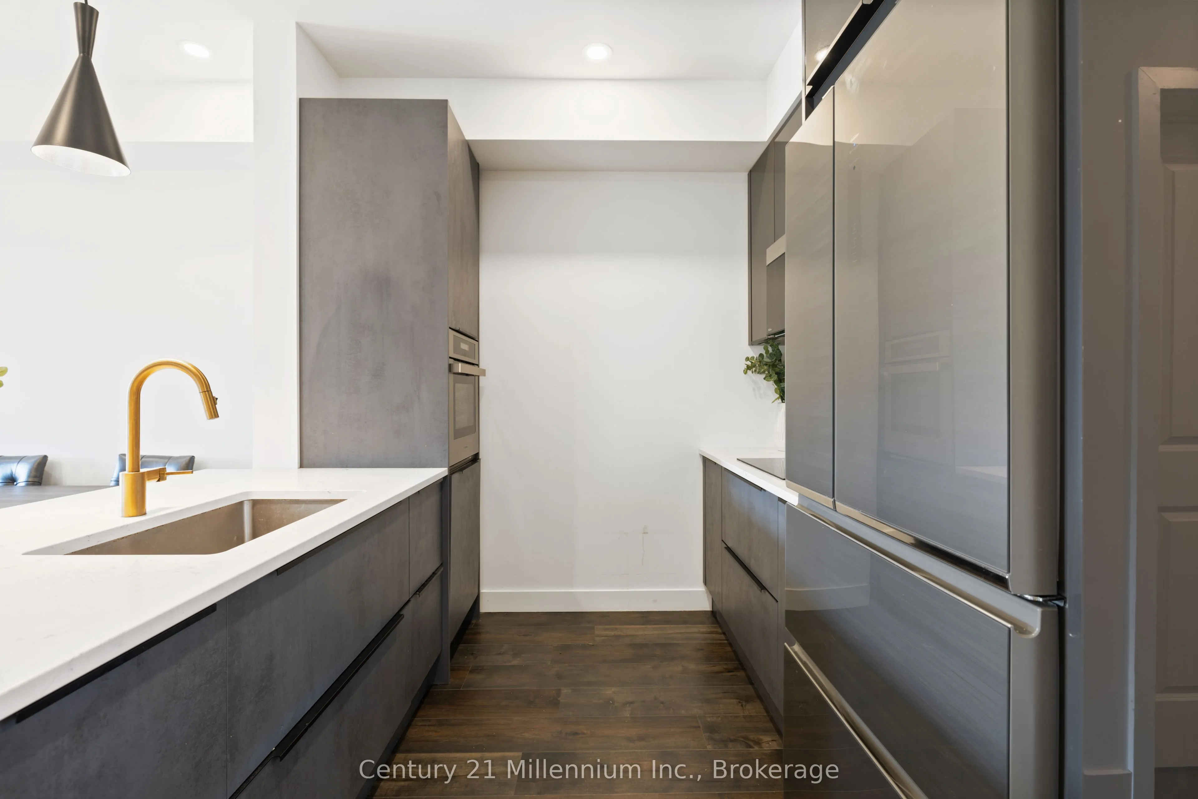20 BECKWITH Lane, #306