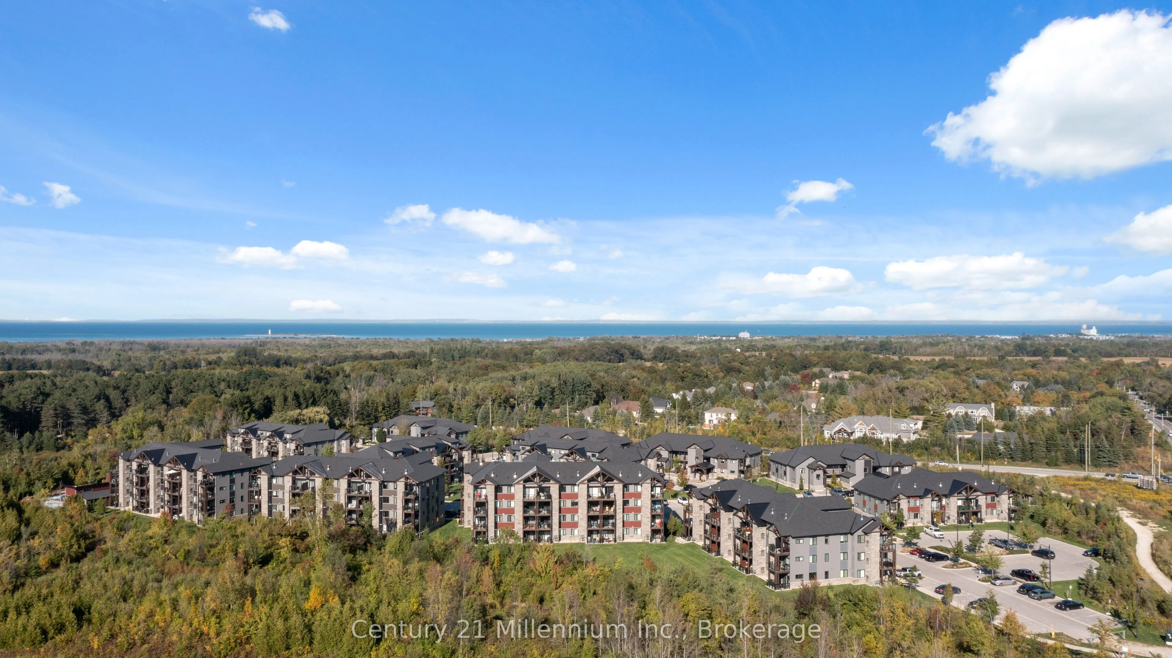 20 BECKWITH Lane, #306