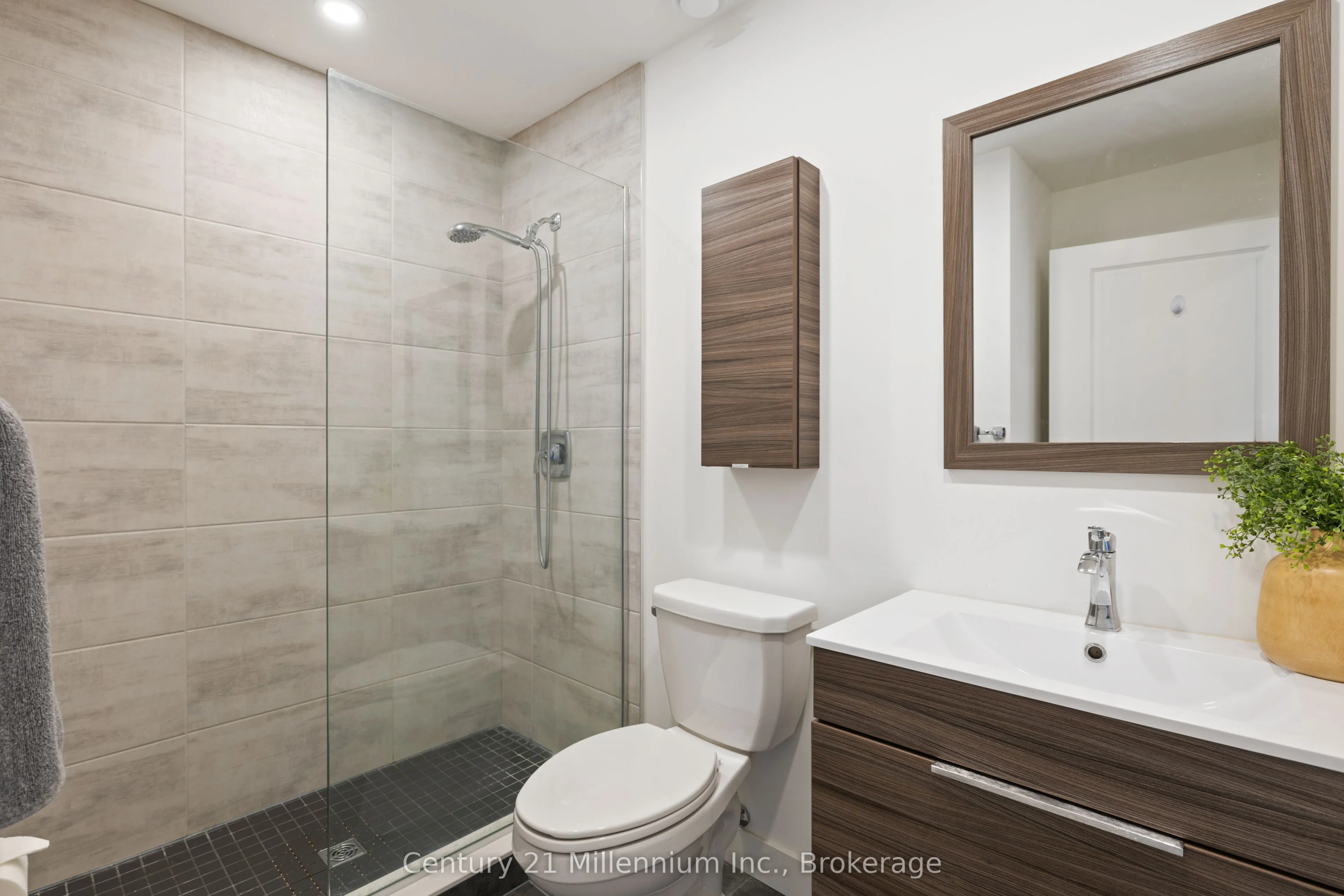 20 BECKWITH Lane, #306