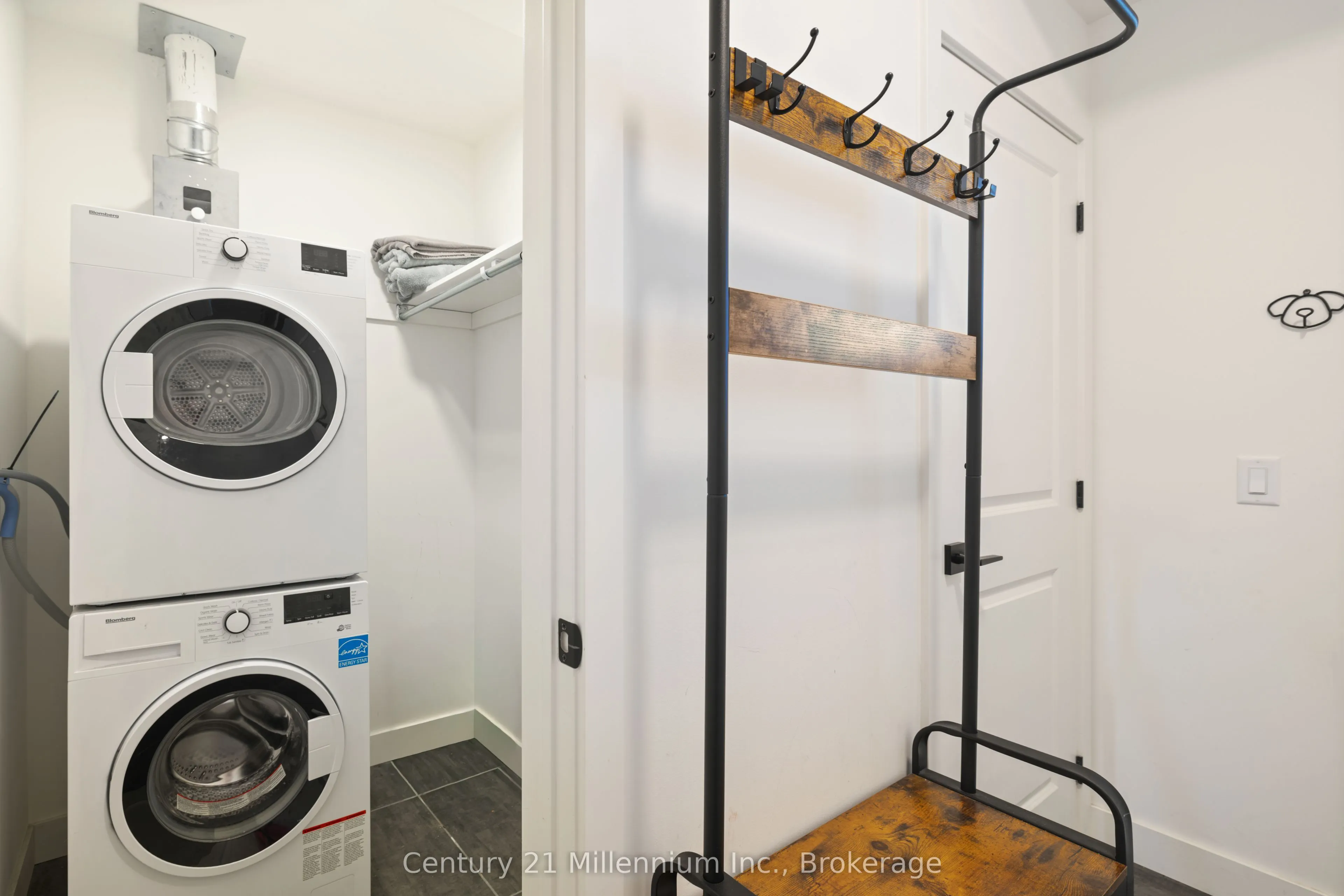 20 BECKWITH Lane, #306