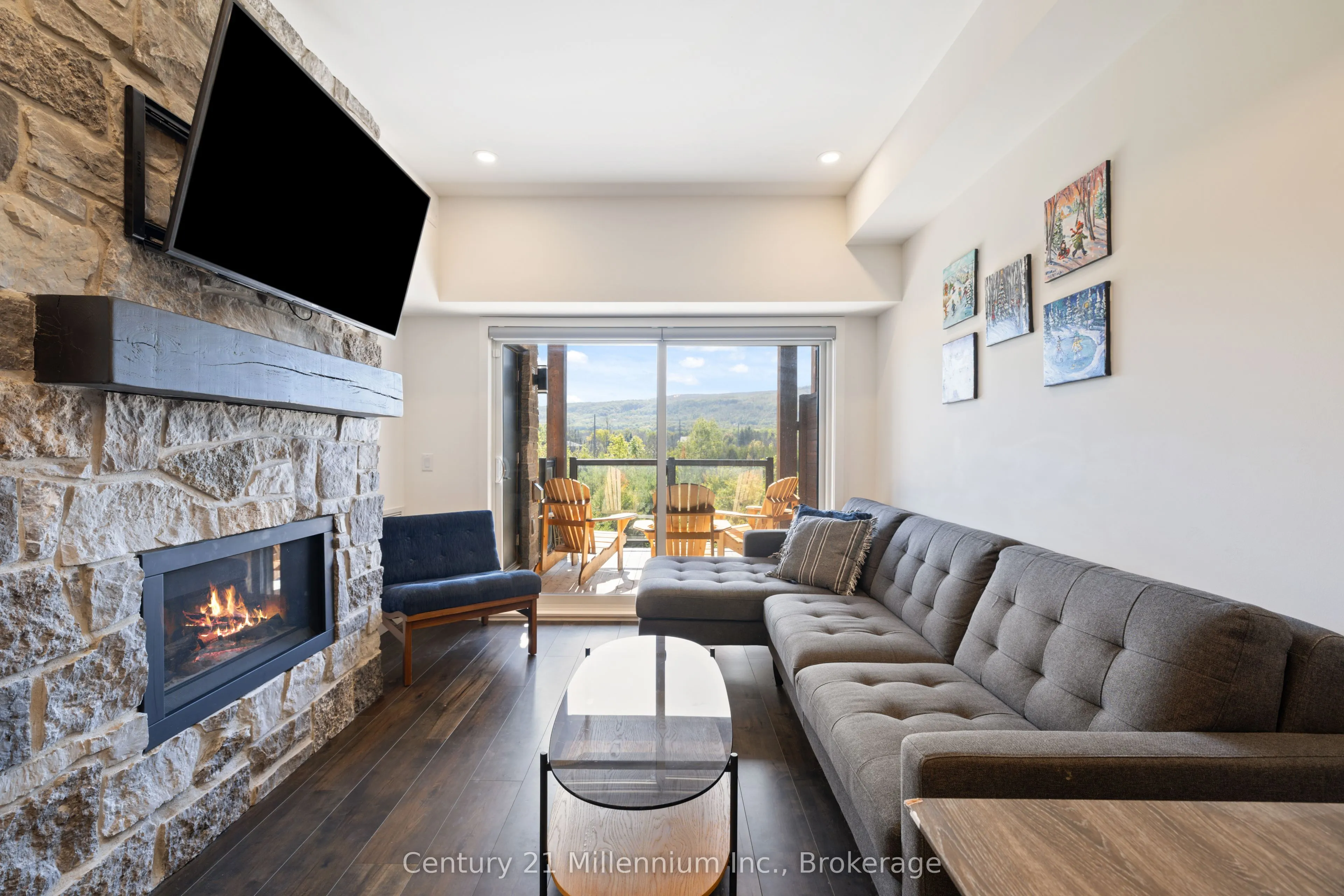 20 BECKWITH Lane, #306