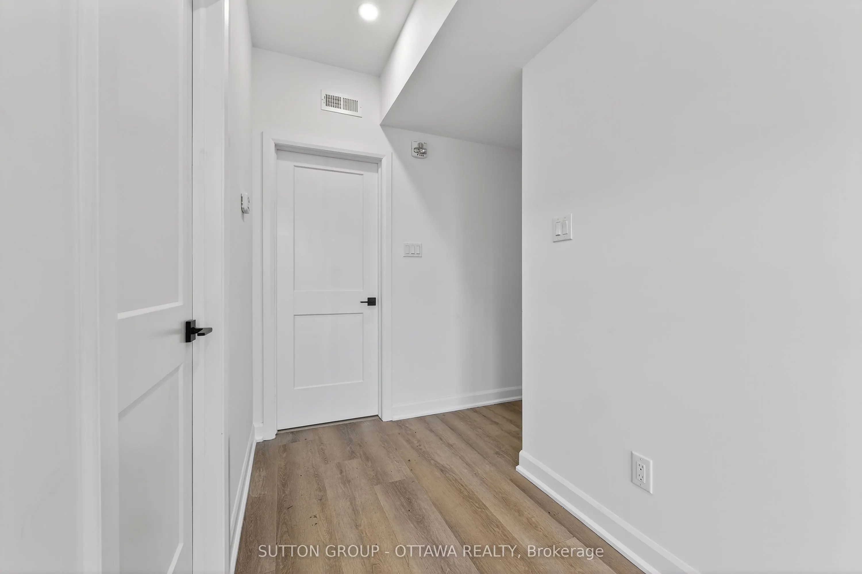 123 Harvey Street, #1