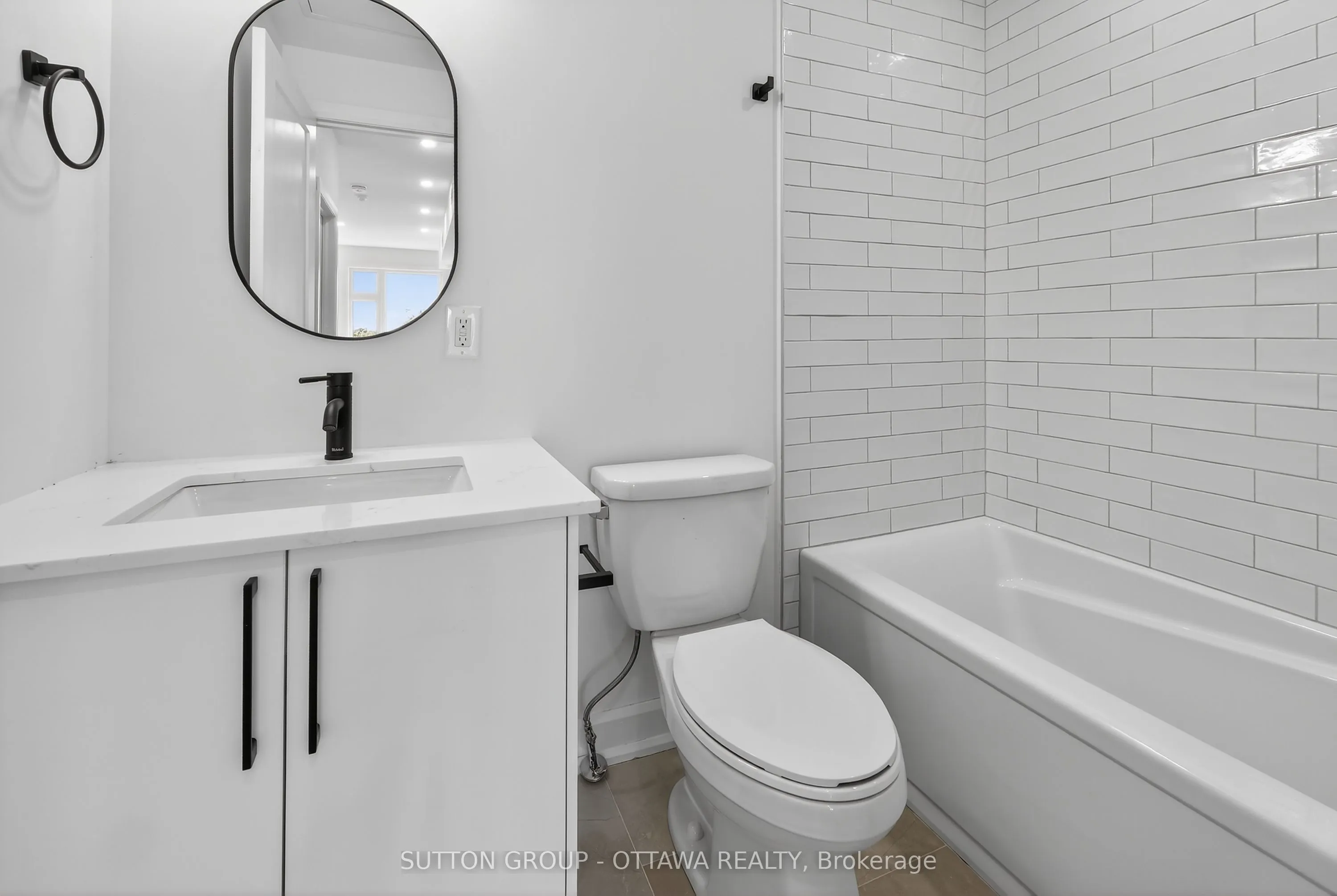 123 Harvey Street, #1