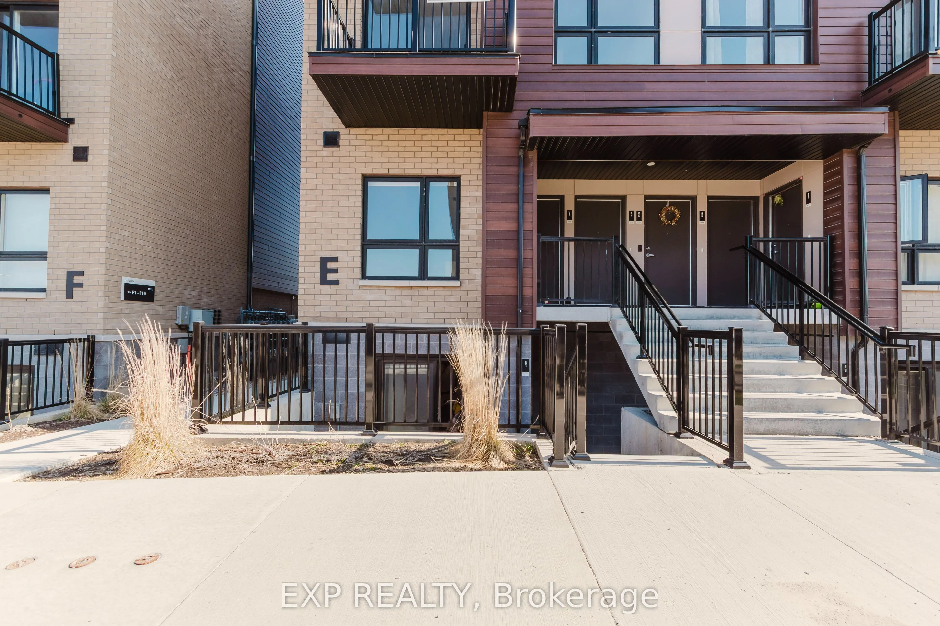 20 Palace Street, #13