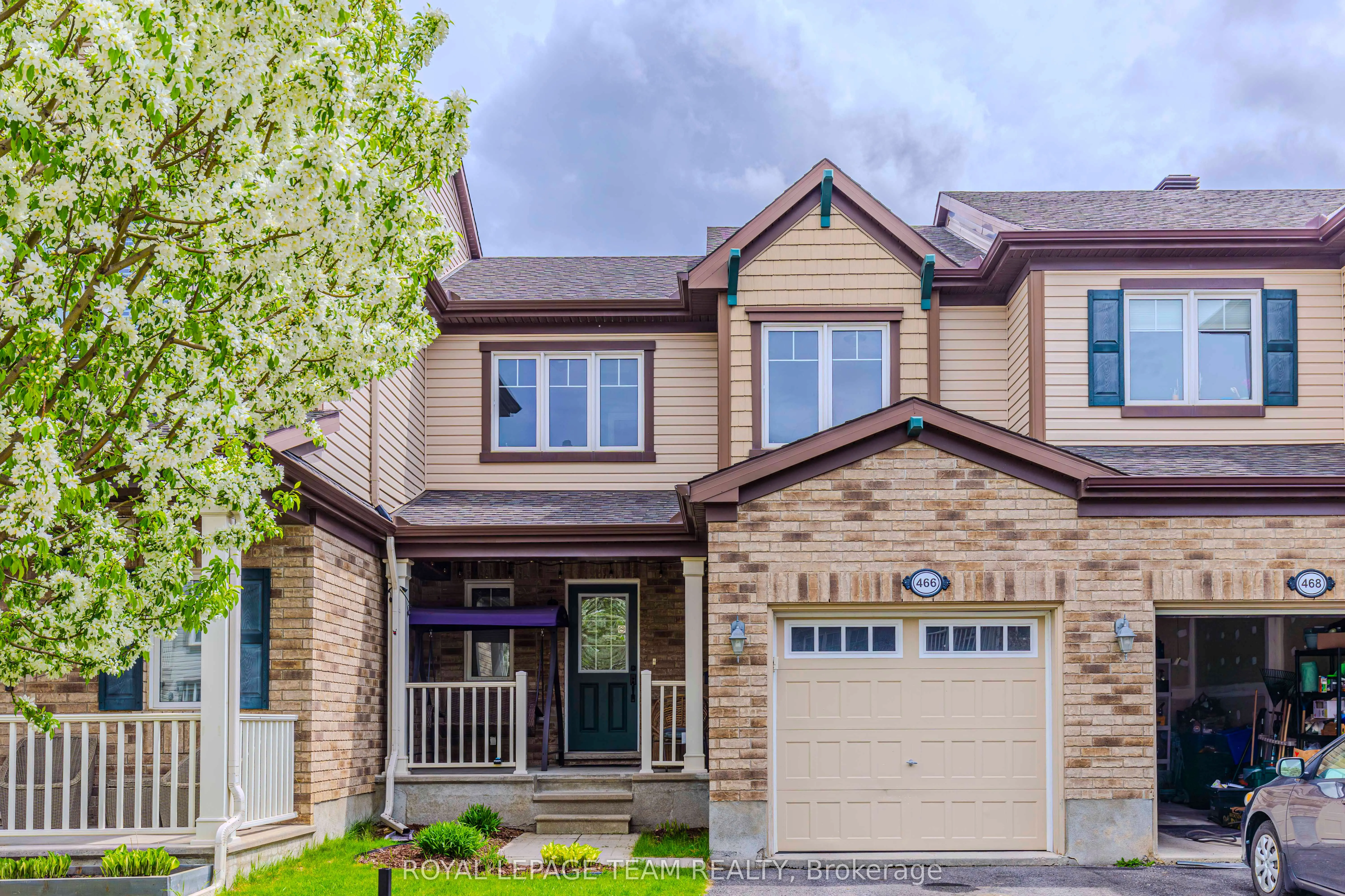 466 Meadowhawk Crescent