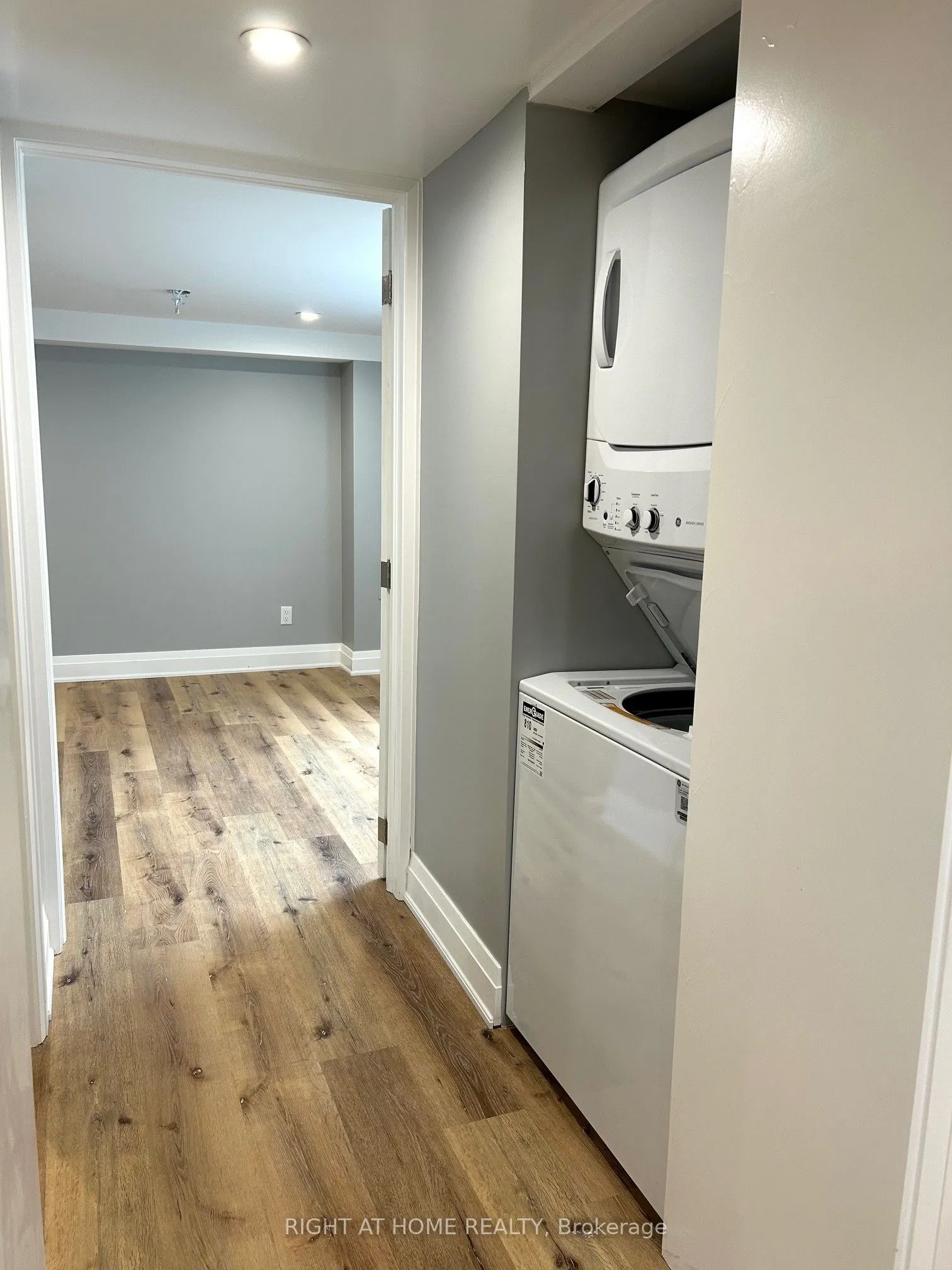 7 Mary Street E, #Lower Unit