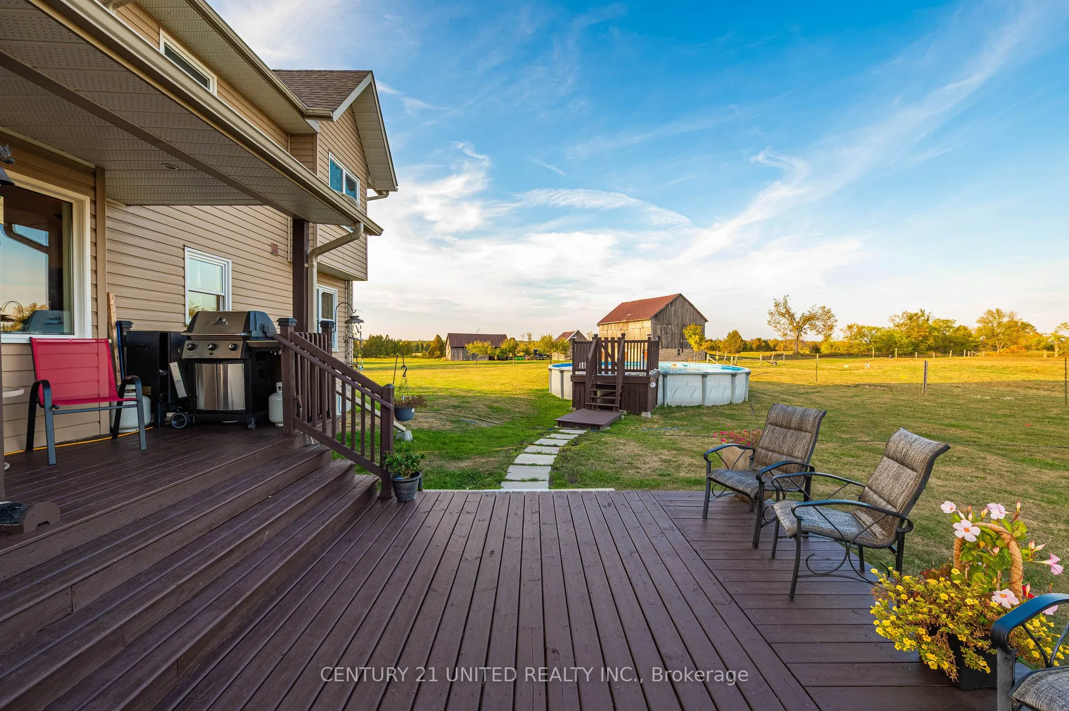 257 10th Line Rd South Dummer Road