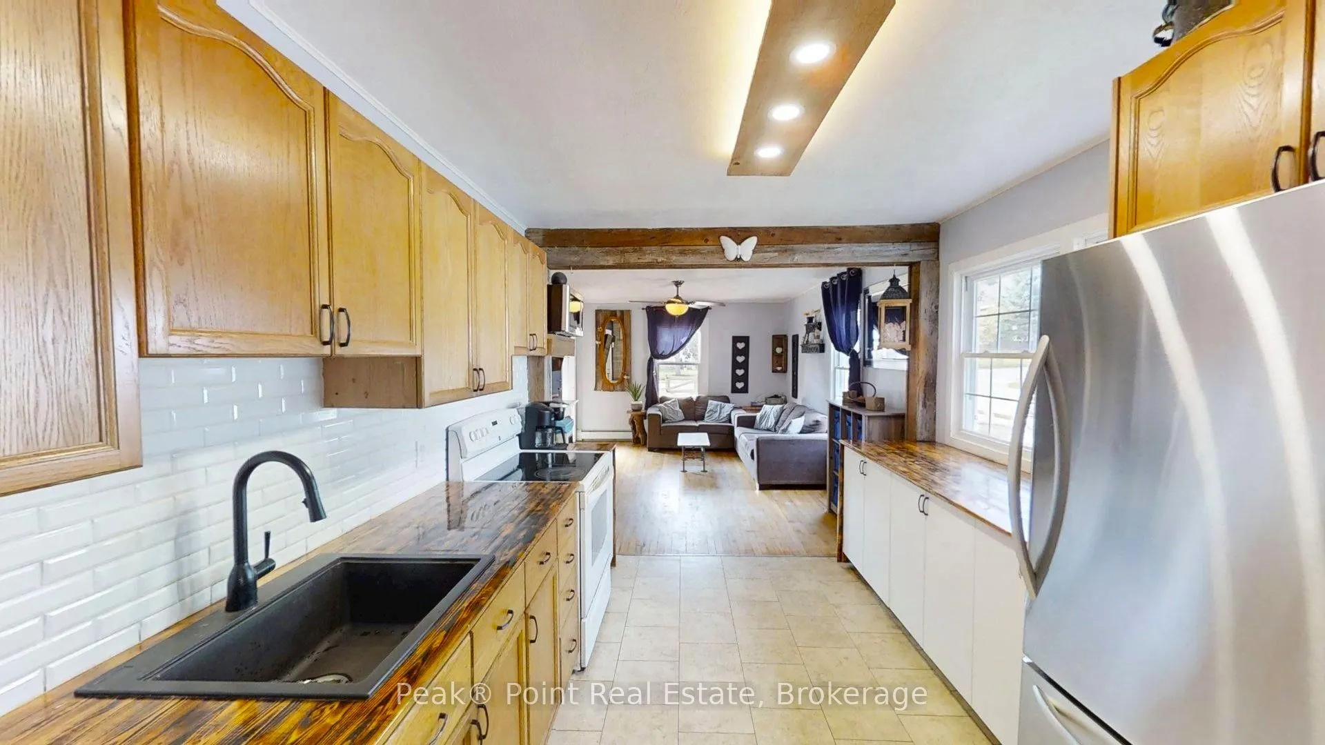 580 14TH Street W