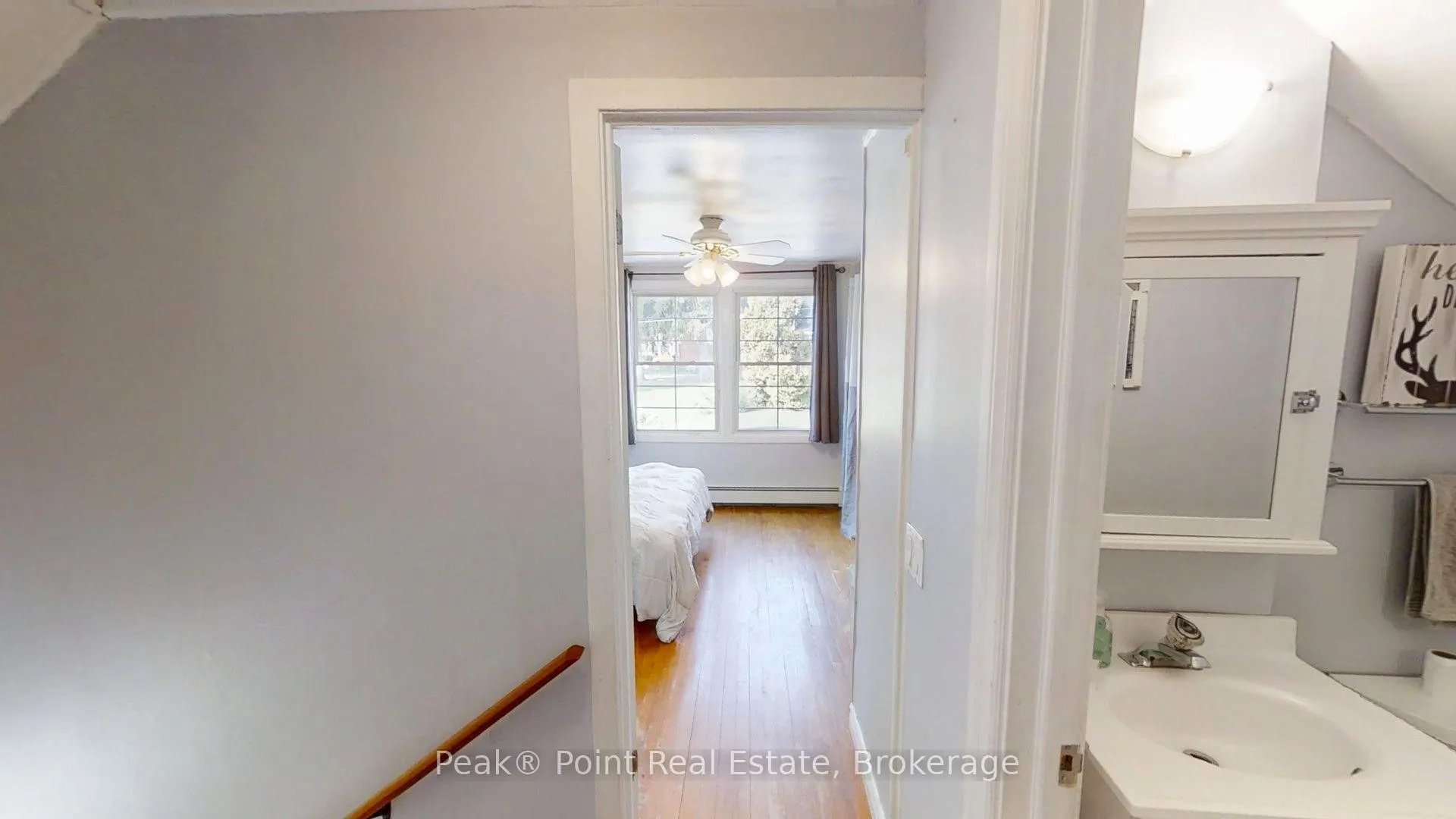 580 14TH Street W