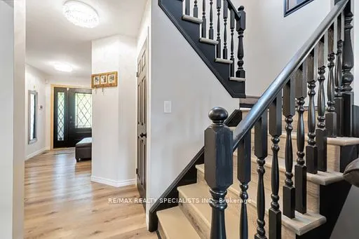 17 Rannie Court
