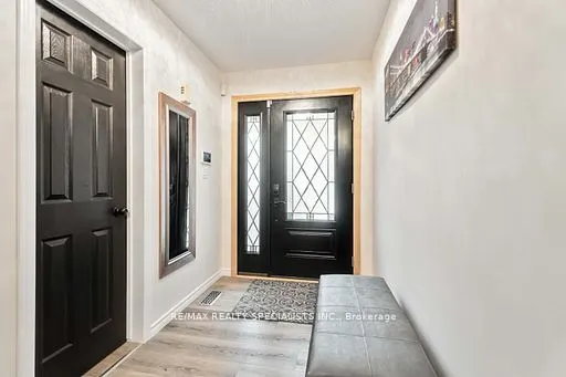 17 Rannie Court
