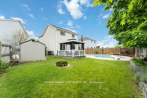 17 Rannie Court