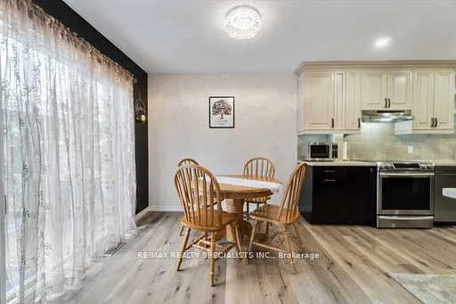 17 Rannie Court
