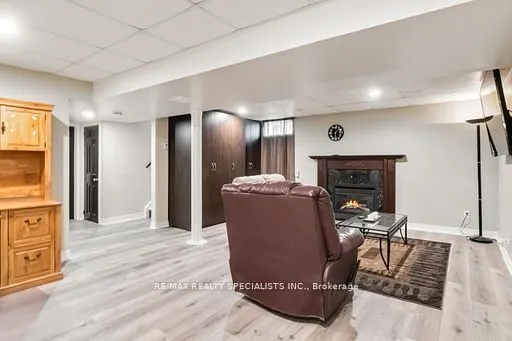 17 Rannie Court