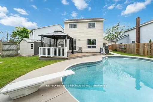 17 Rannie Court