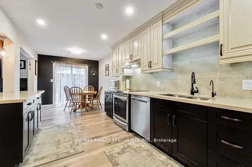 17 Rannie Court