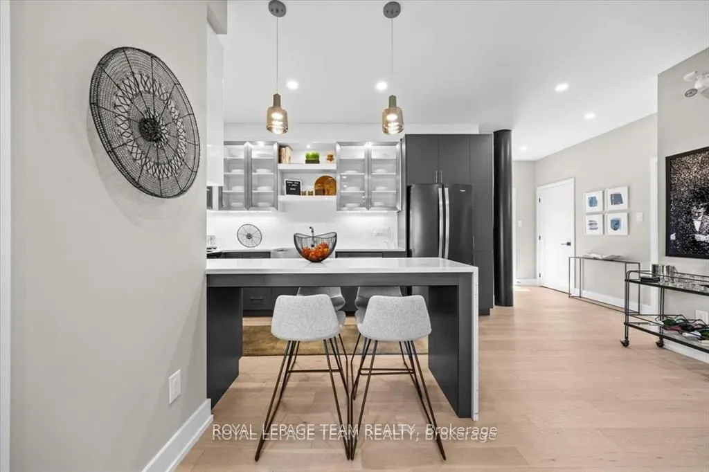 2370 Tenth Line Road, #310