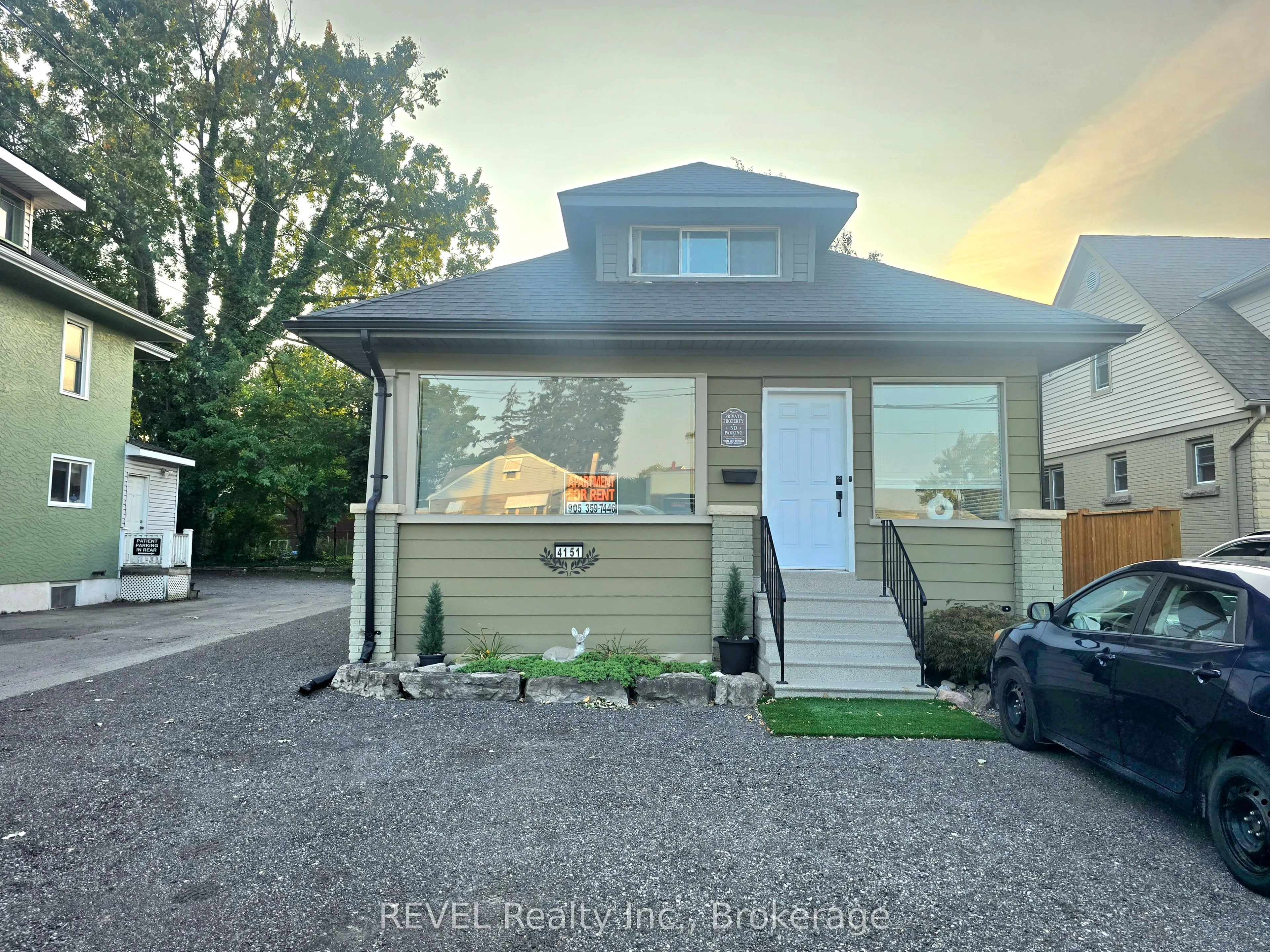 4151 Portage Road N