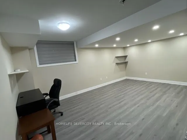 10 Harrison Drive