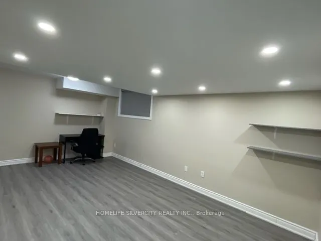 10 Harrison Drive