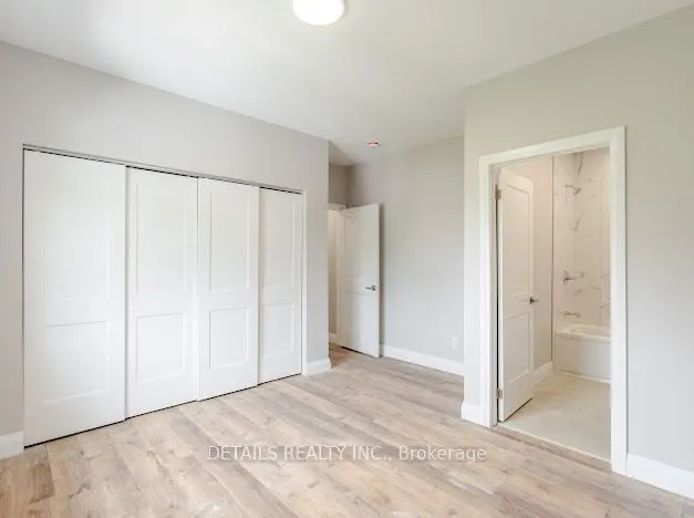 659 Donat Street, #302