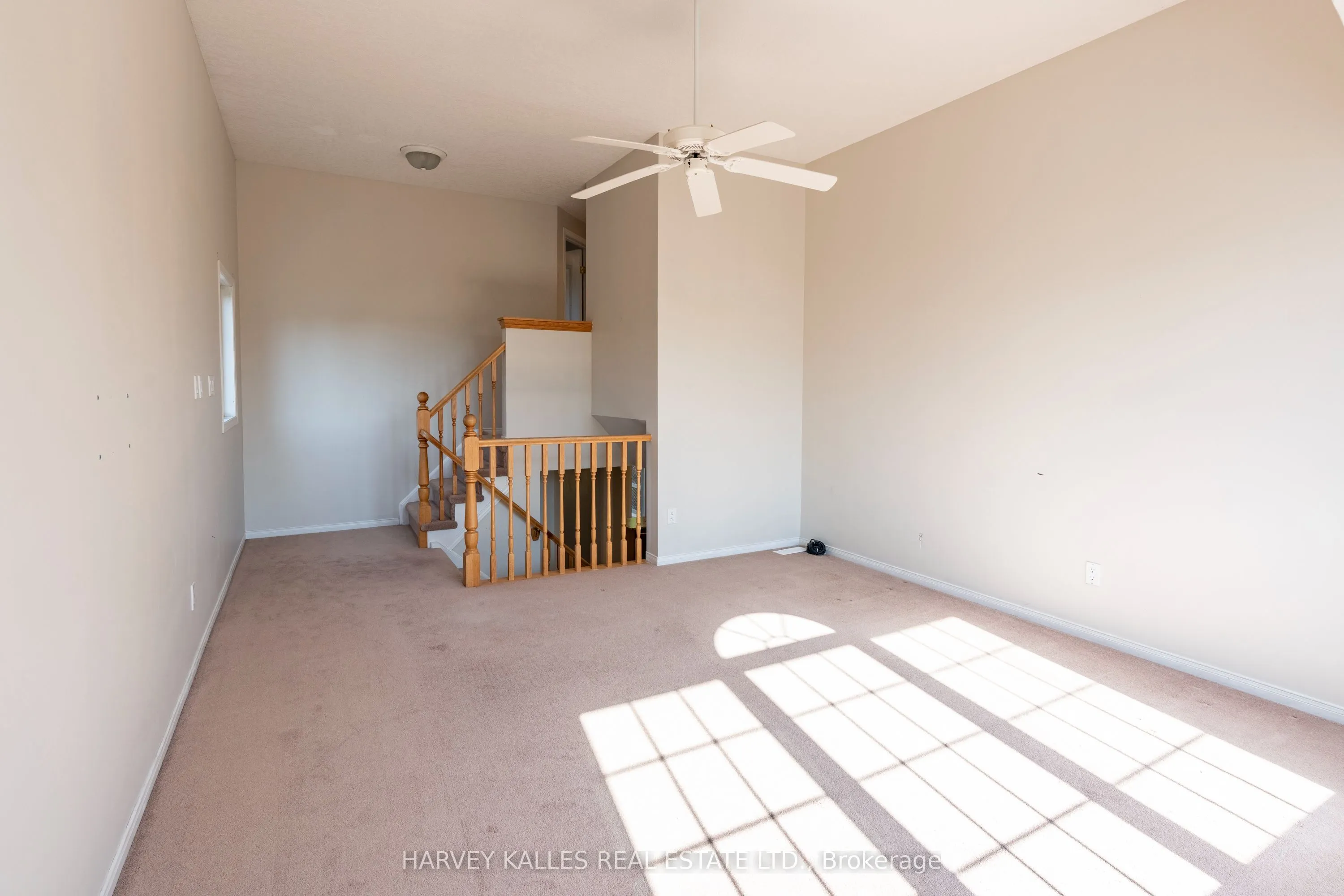 573 Windjammer Way