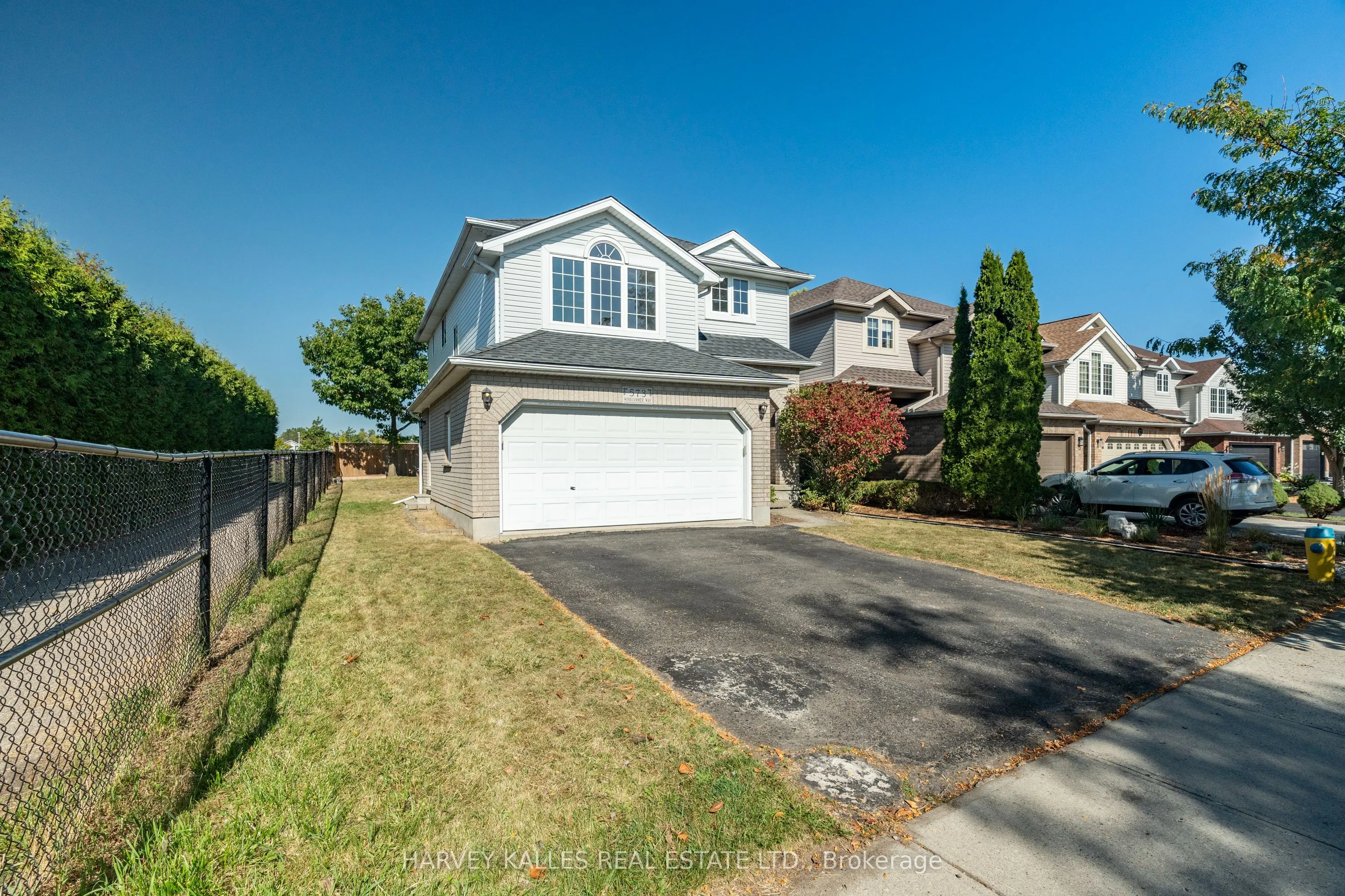 573 Windjammer Way