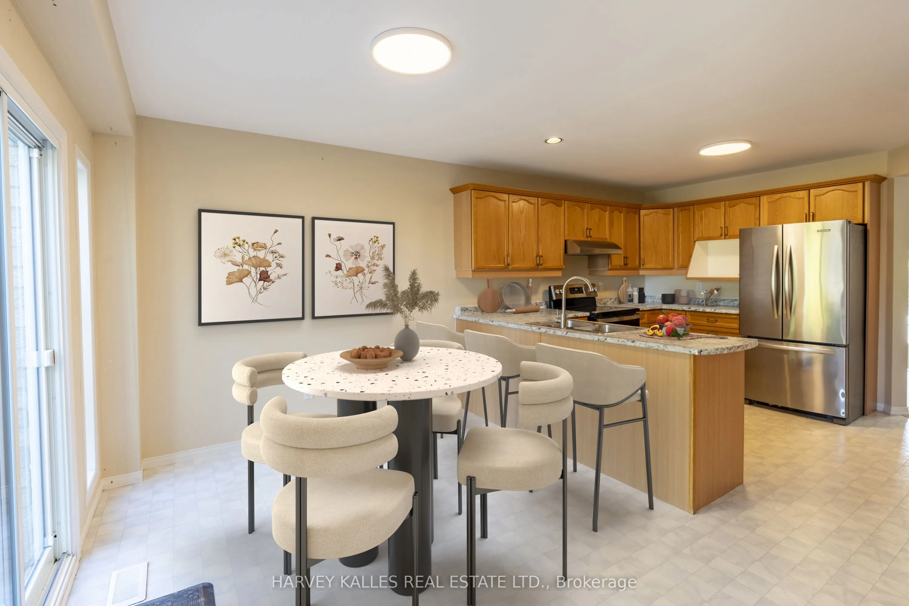 573 Windjammer Way