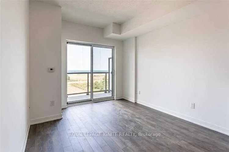 550 North Service Road, #417