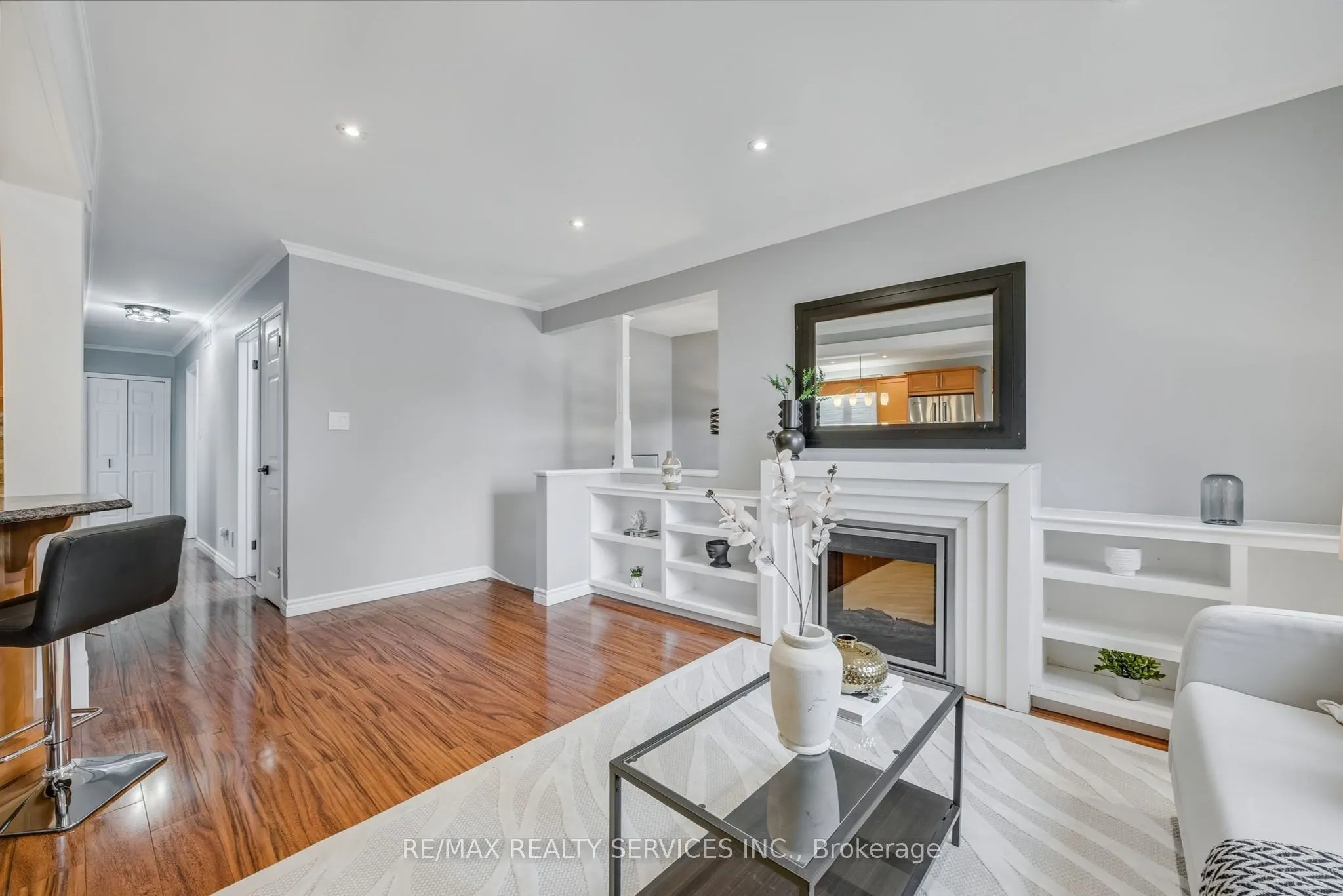 67 Westbury Crescent