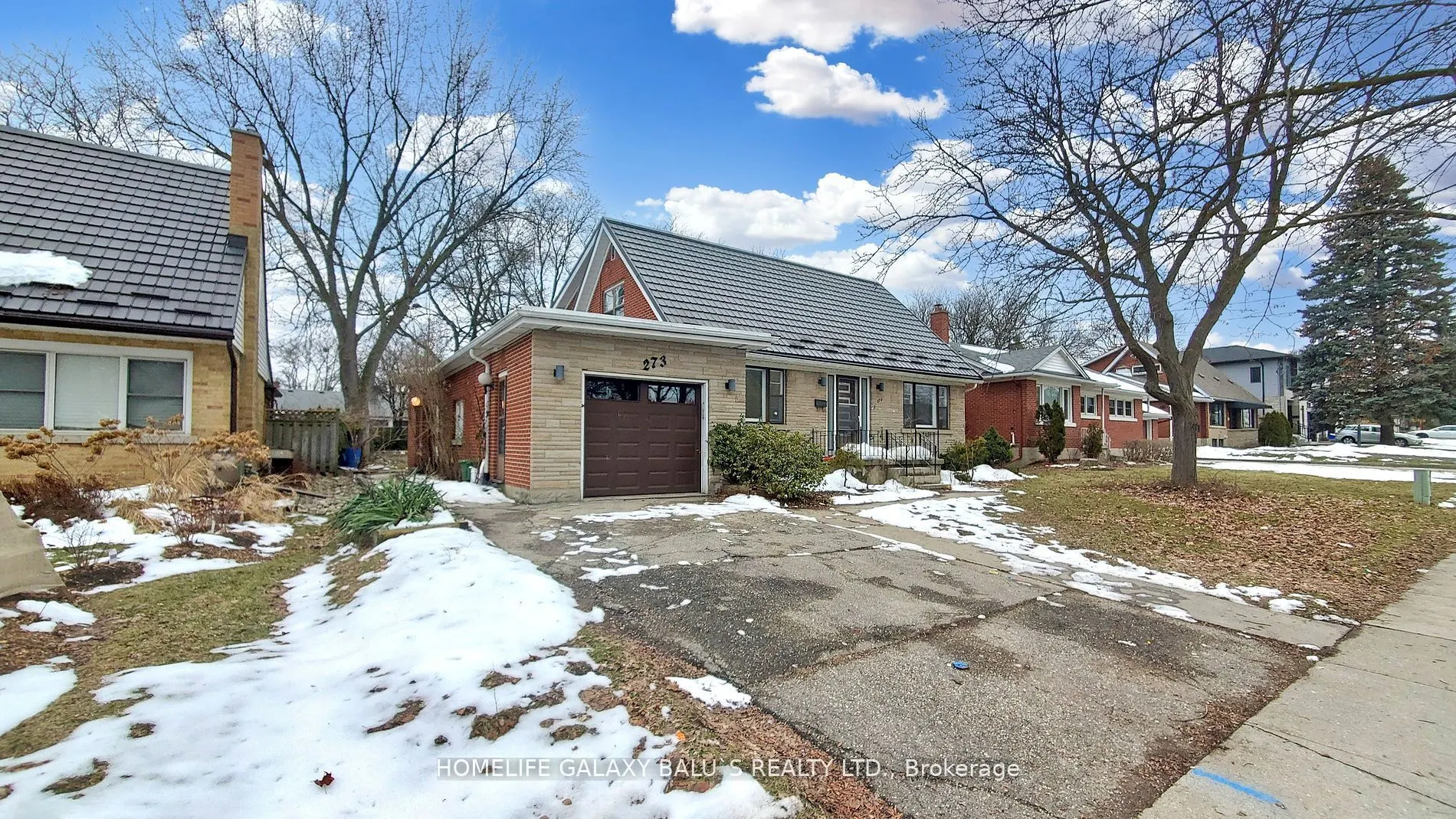 273 DUMFRIES Avenue