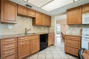 4280 Belair Lane, ##c