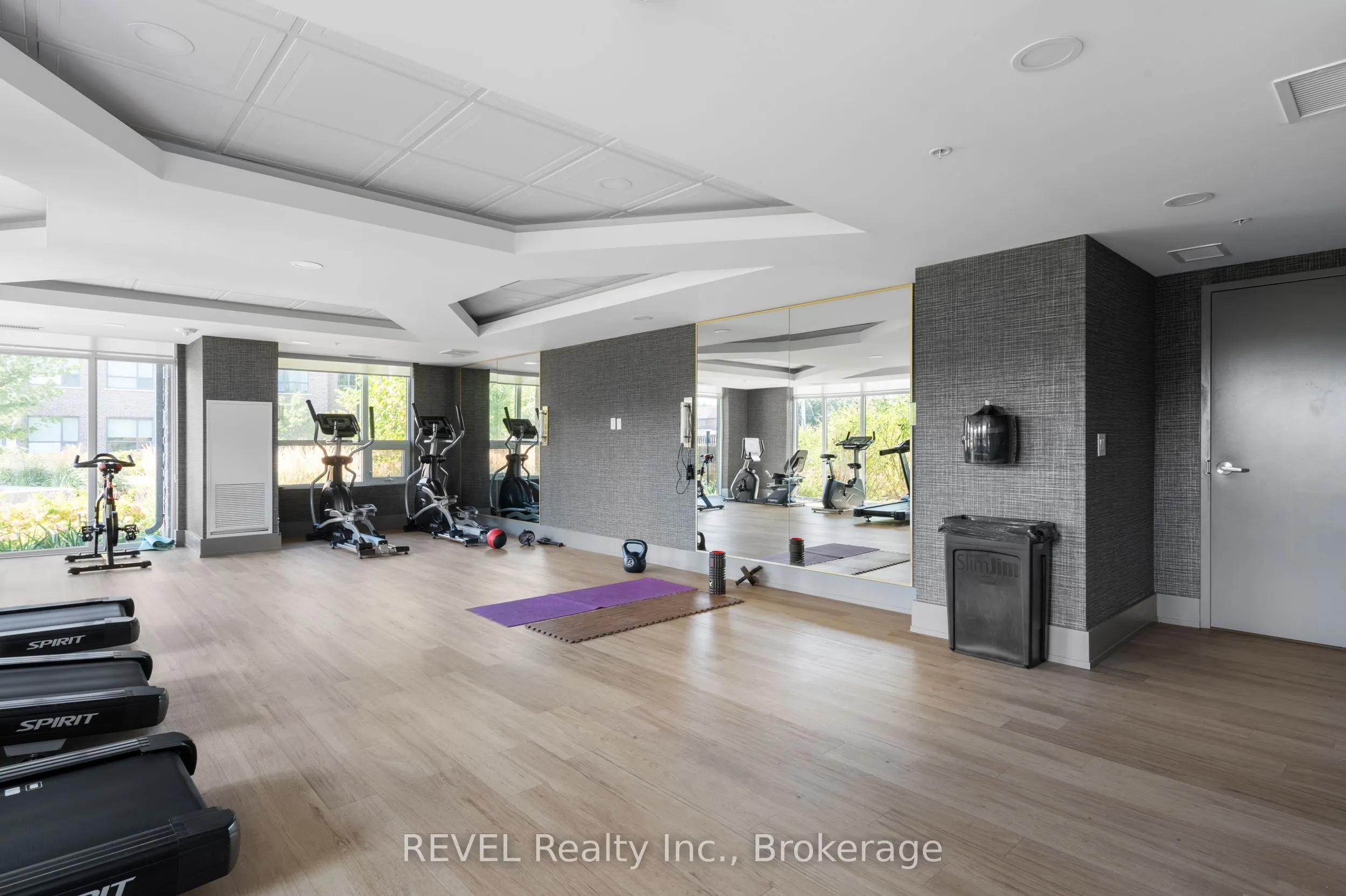 5055 Greenlane Road, #364