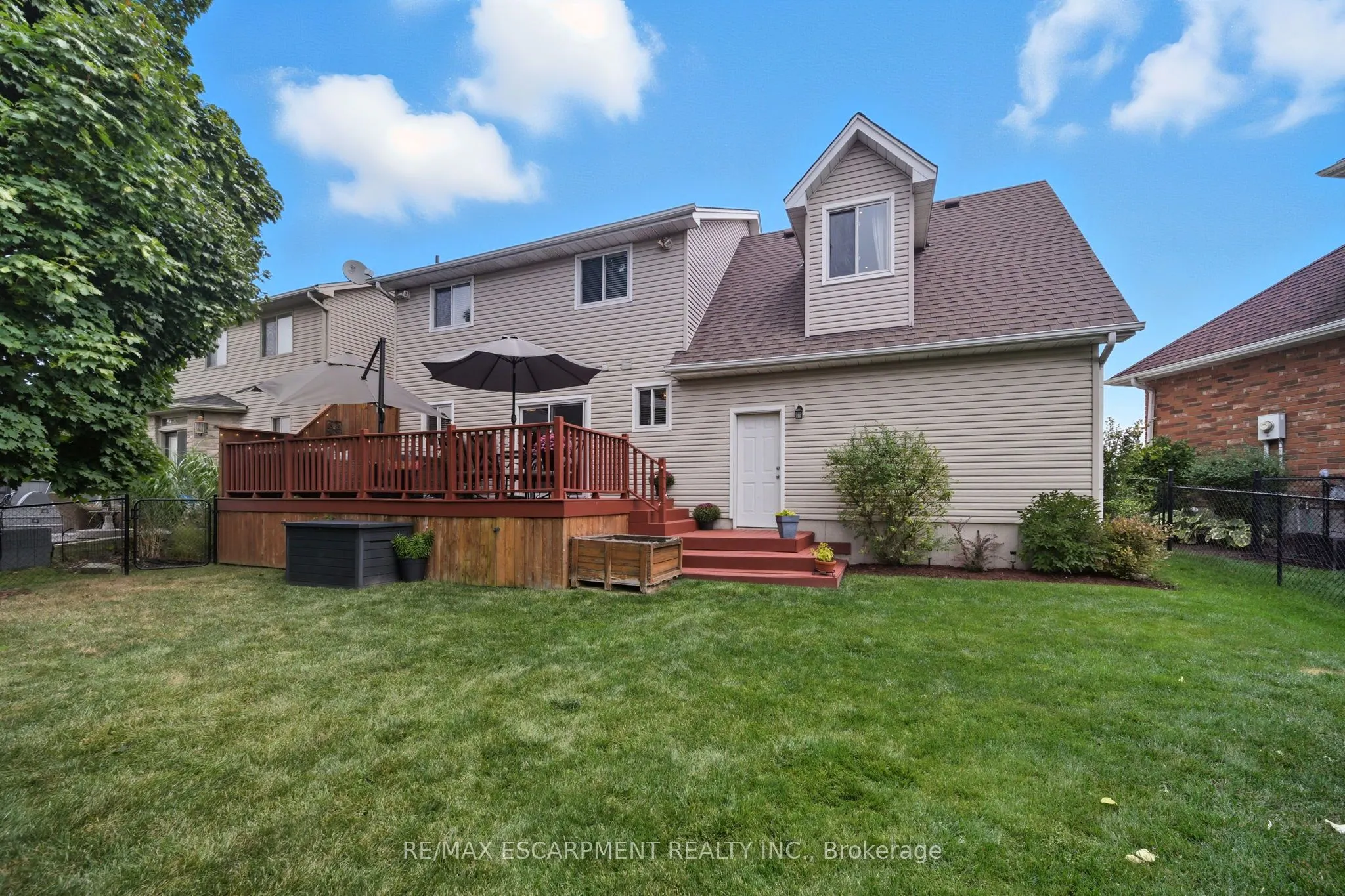 4 Blackburn Court