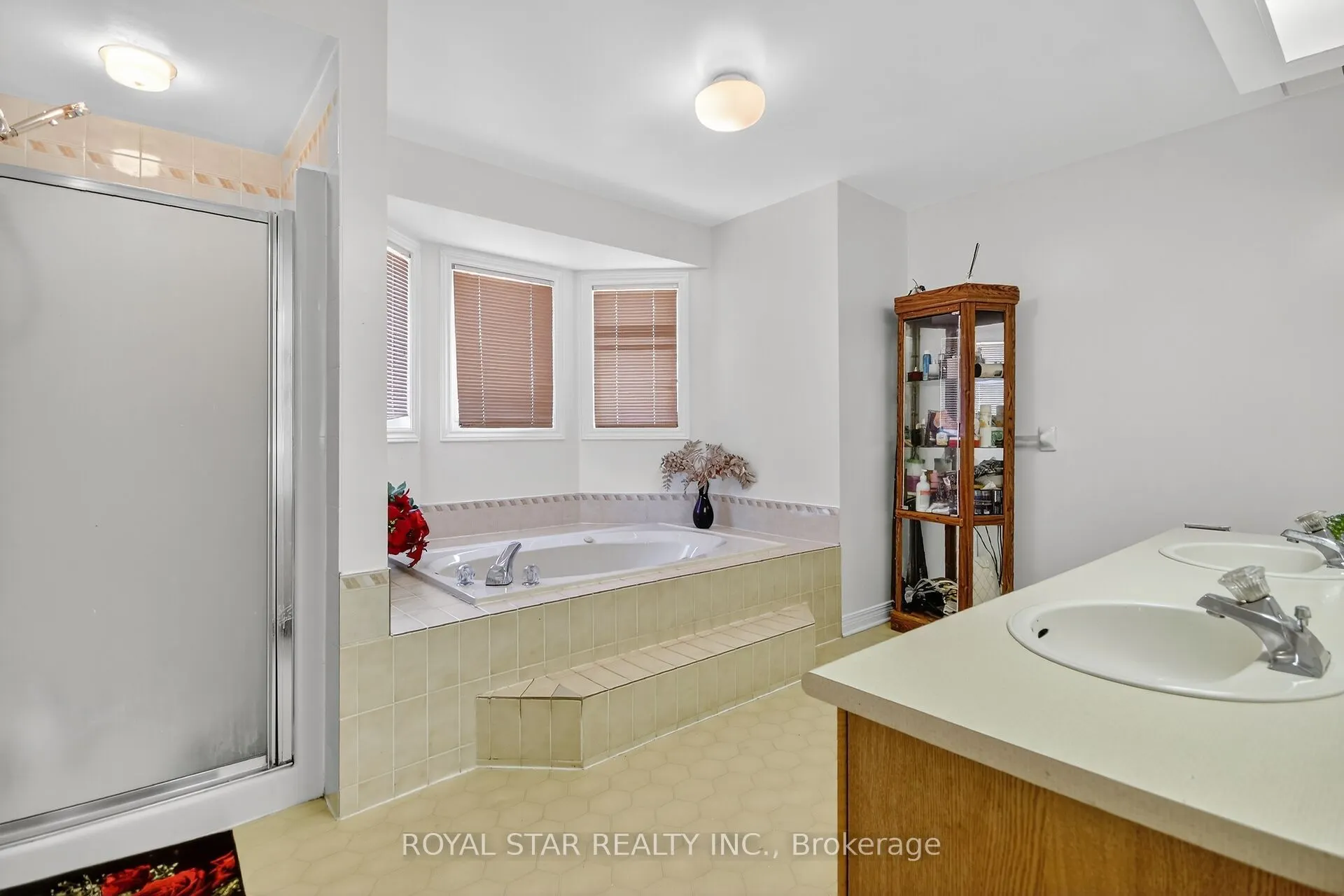 5 Southland Crescent