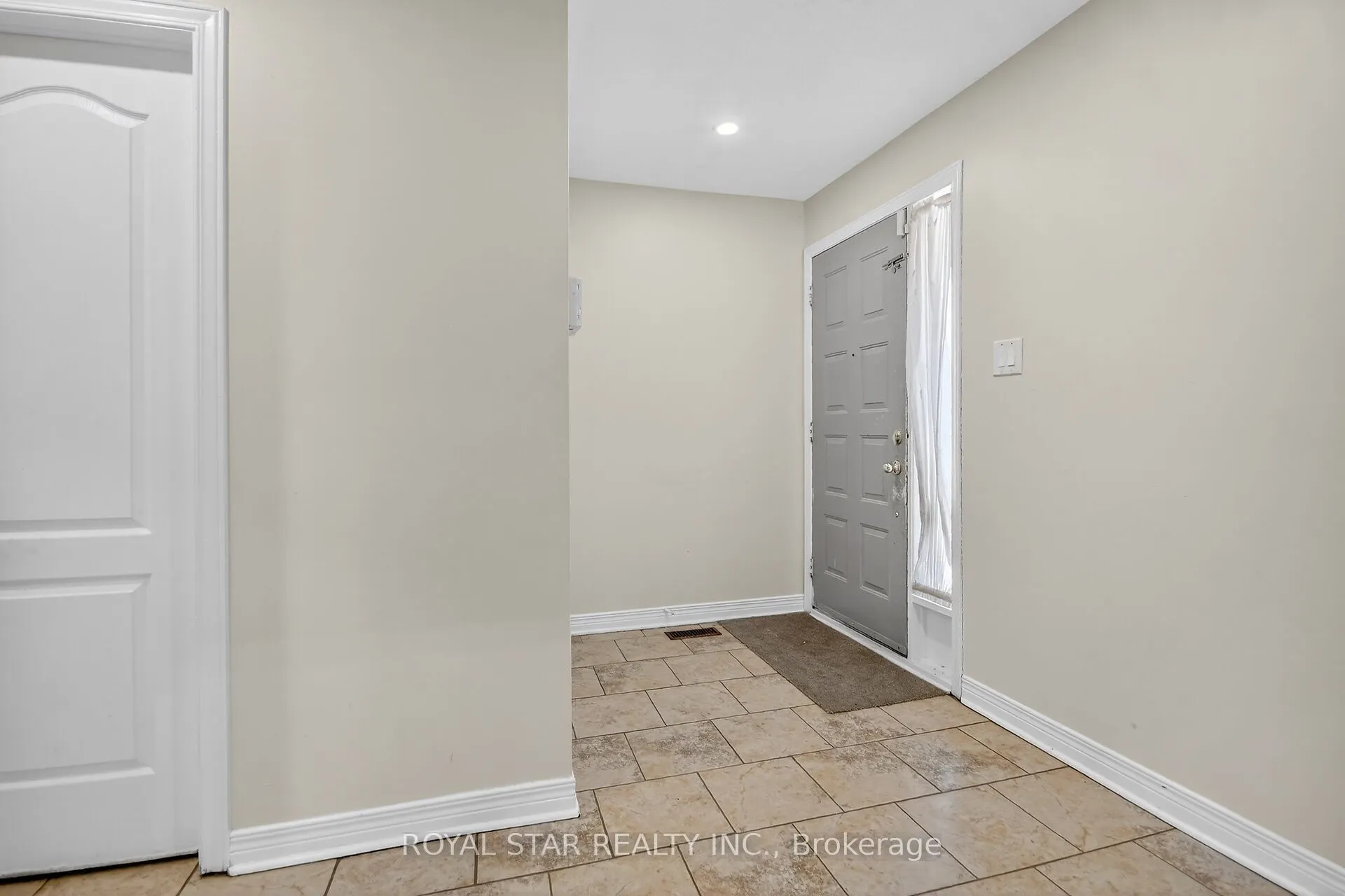 5 Southland Crescent