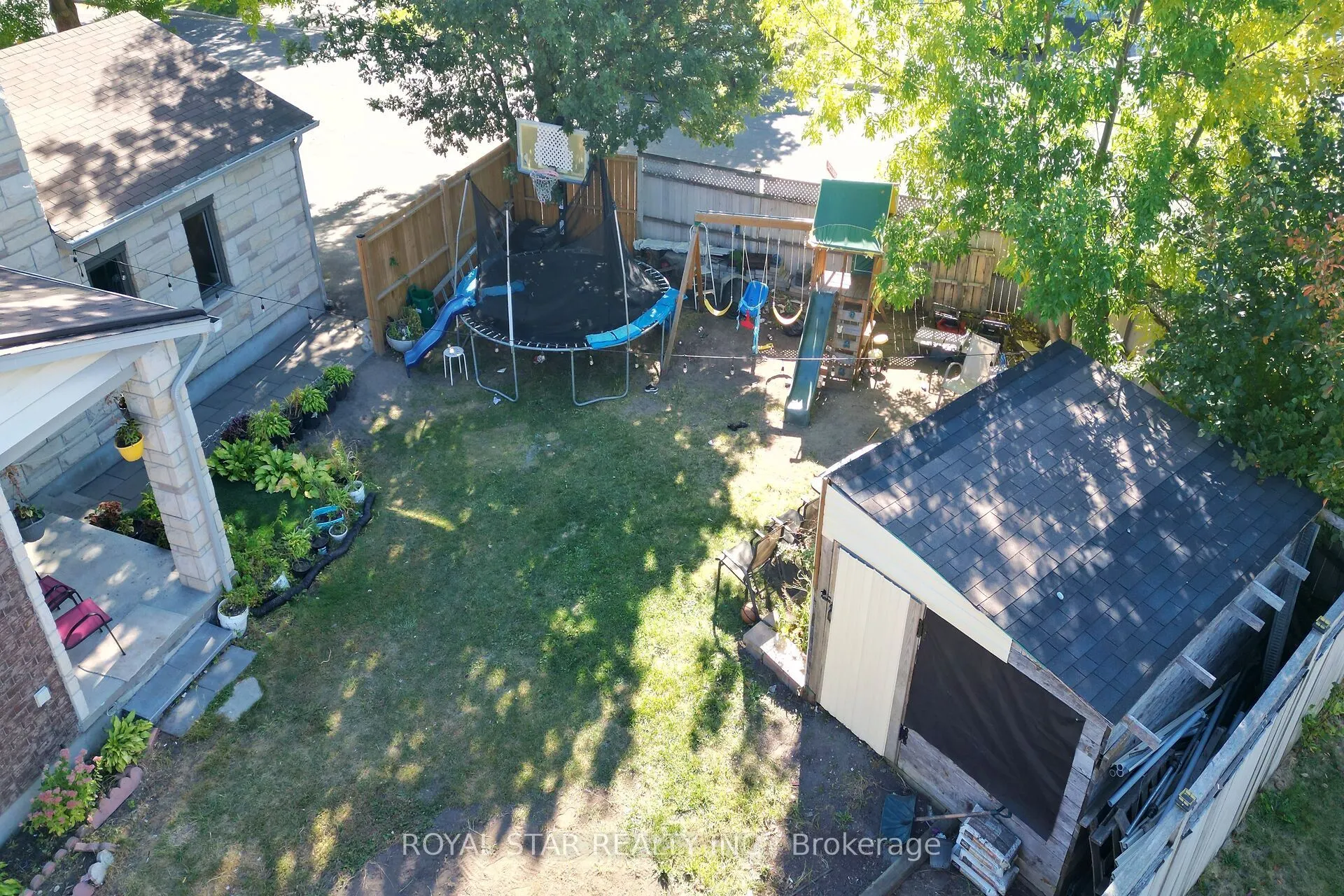 5 Southland Crescent