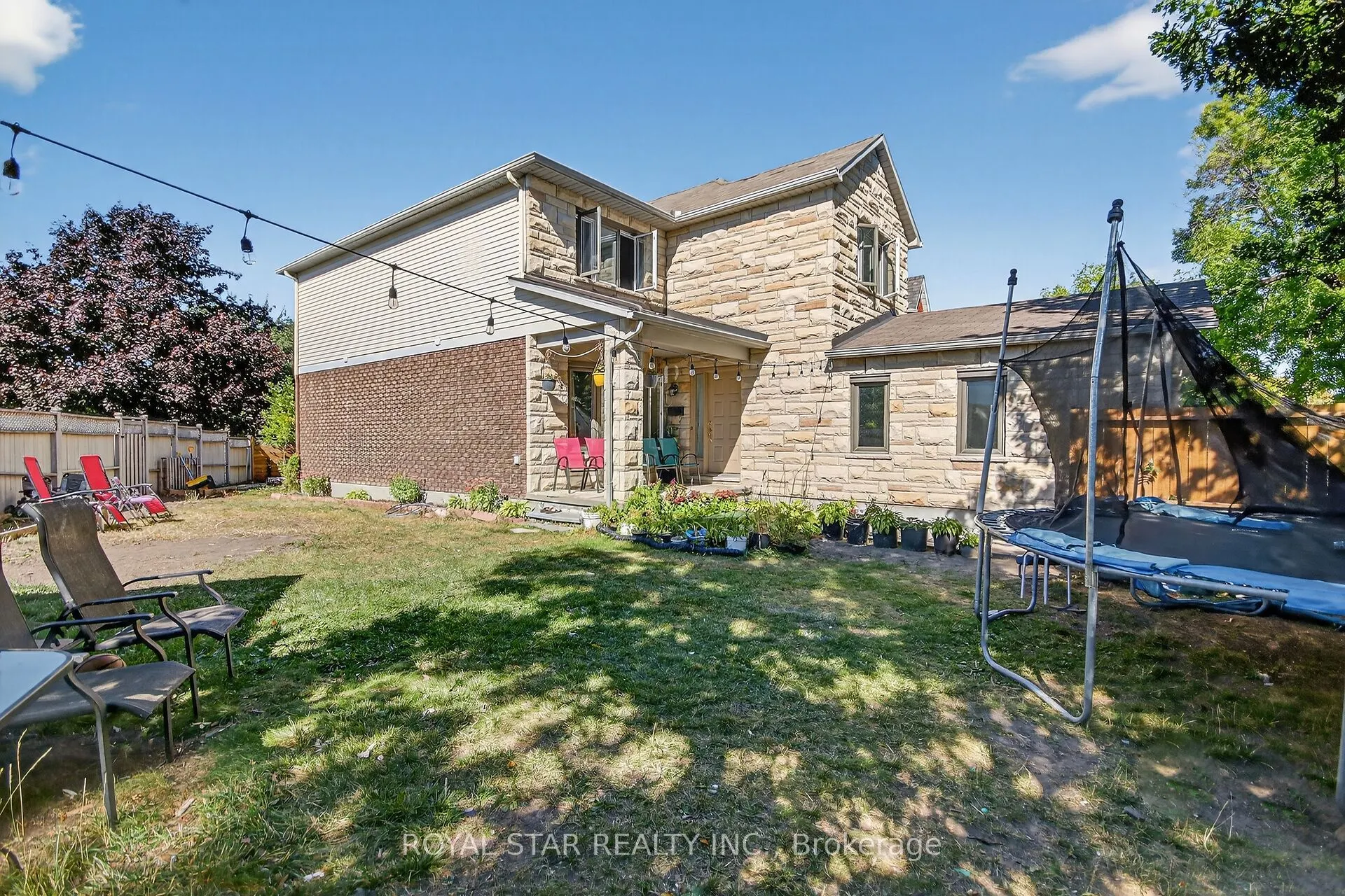 5 Southland Crescent