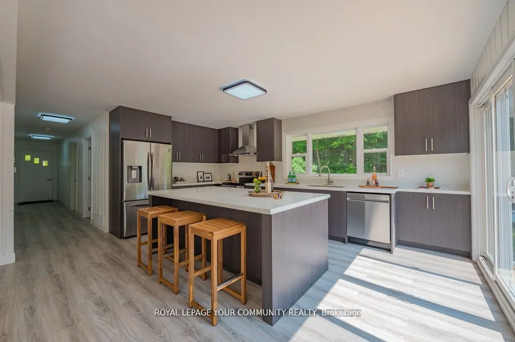 9297 Highway 118 E