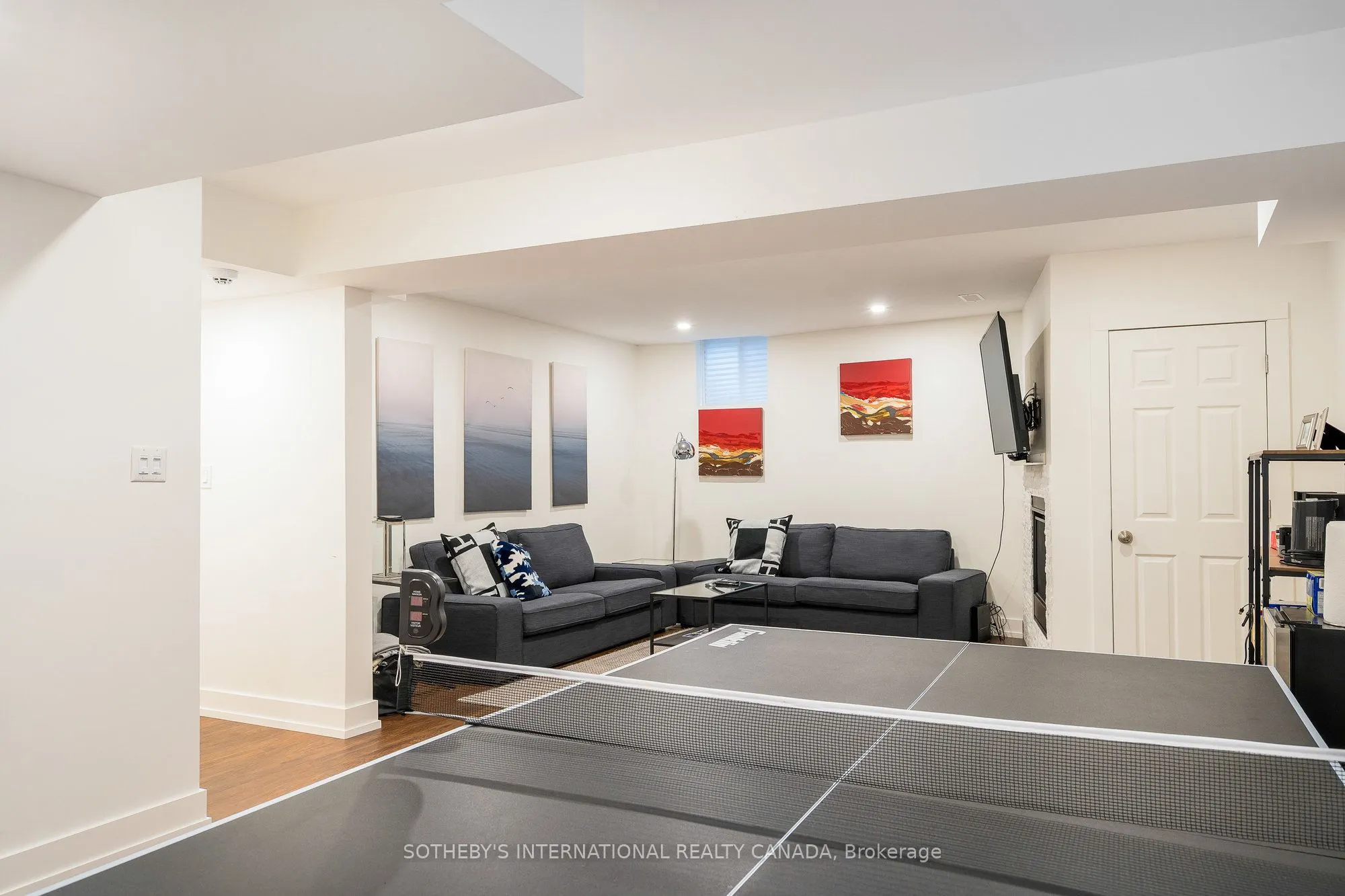 101 Millennium Way E