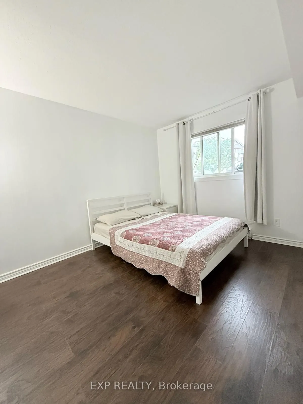 316 LORRY GREENBERG Drive, #121