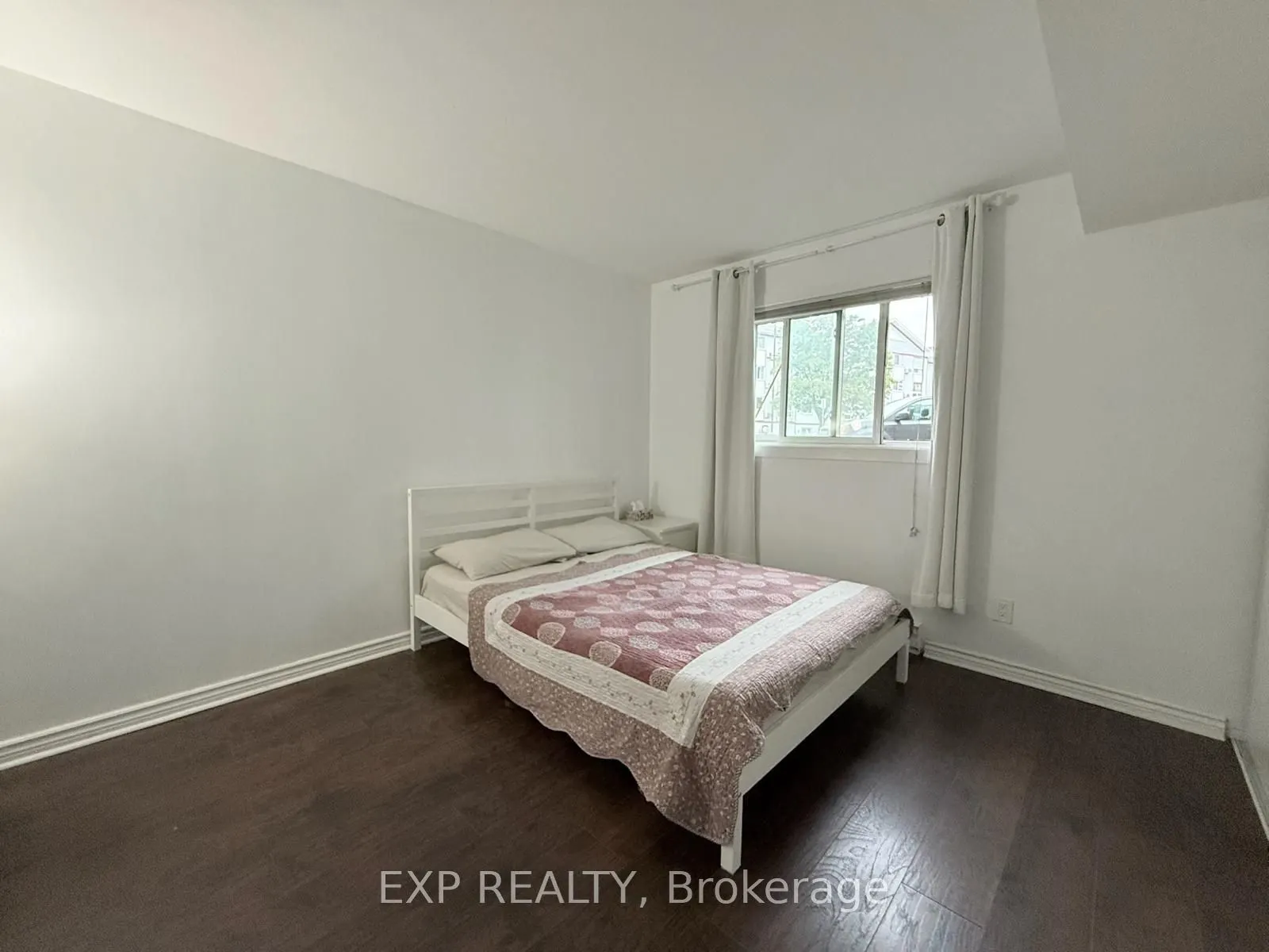 316 LORRY GREENBERG Drive, #121