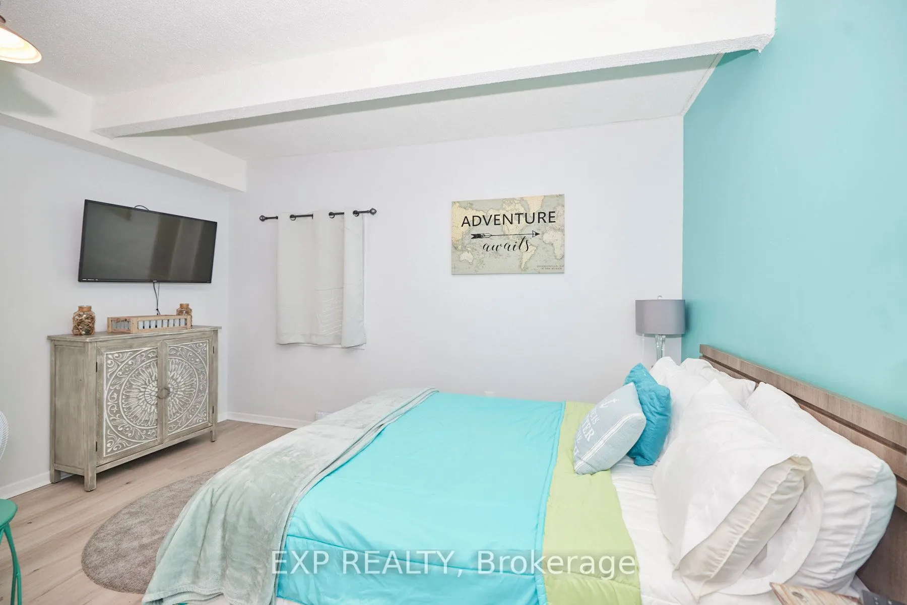 4675 QUEEN Street, #2