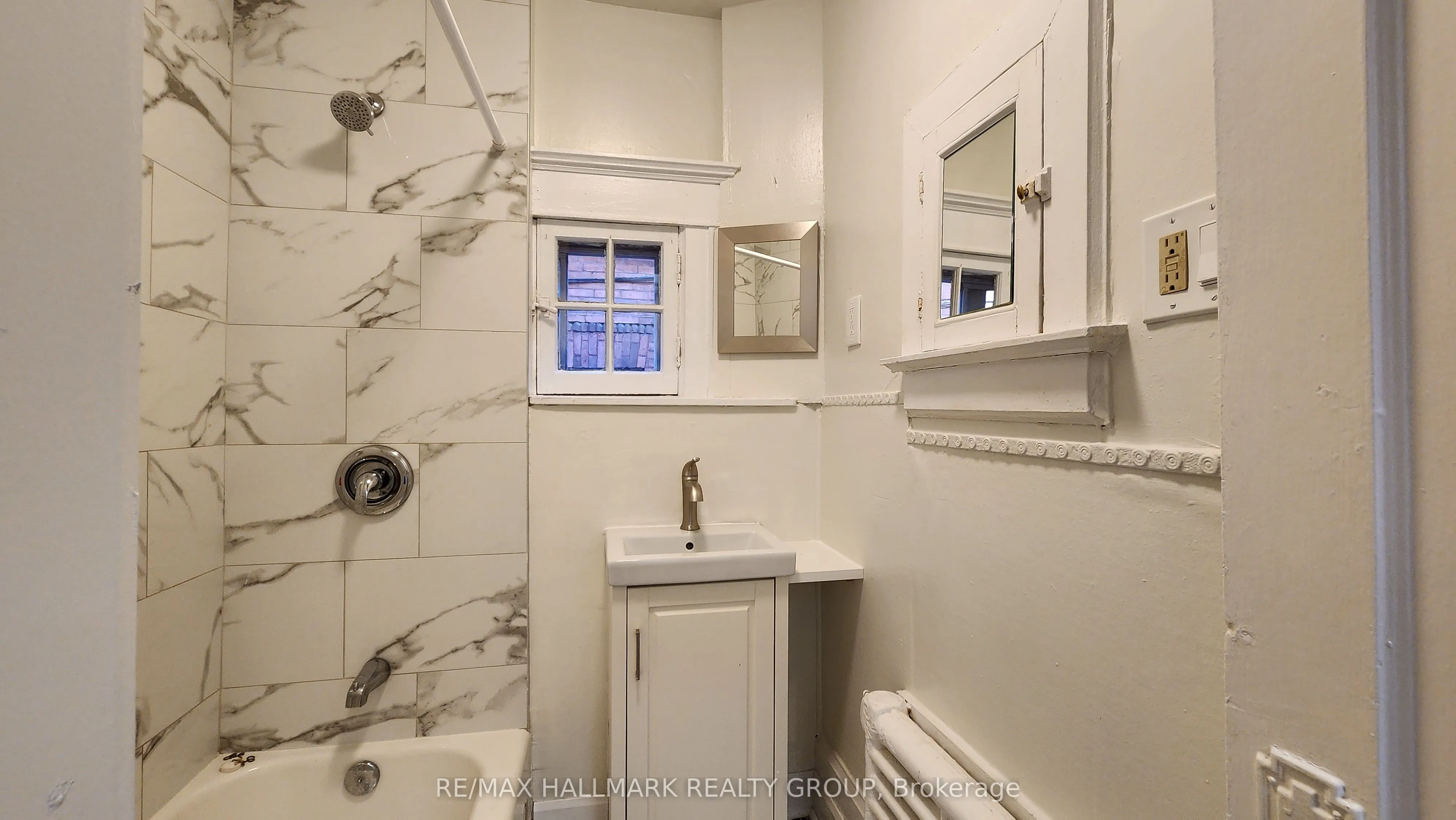 122 Fourth Avenue, #2