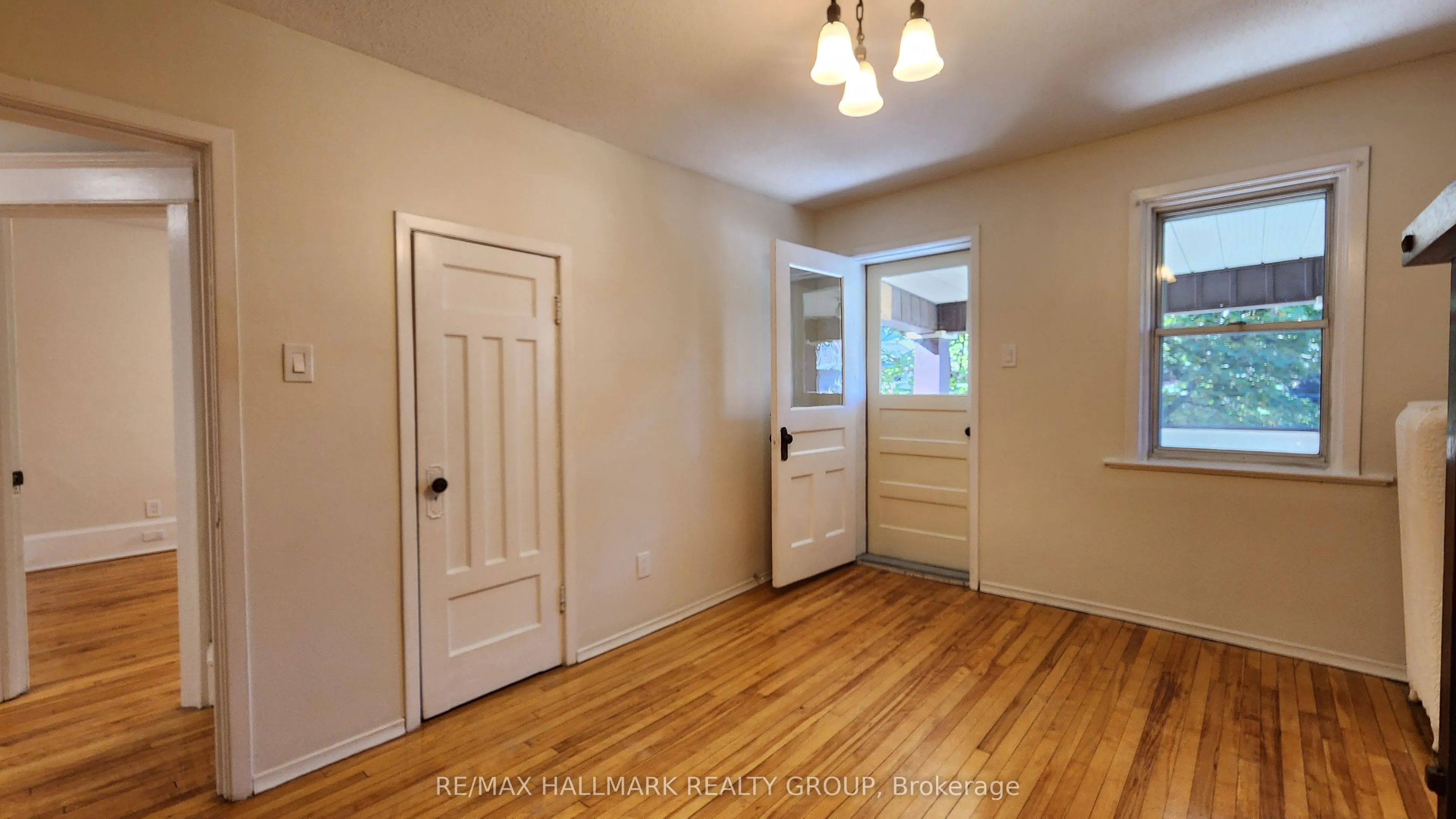 122 Fourth Avenue, #2